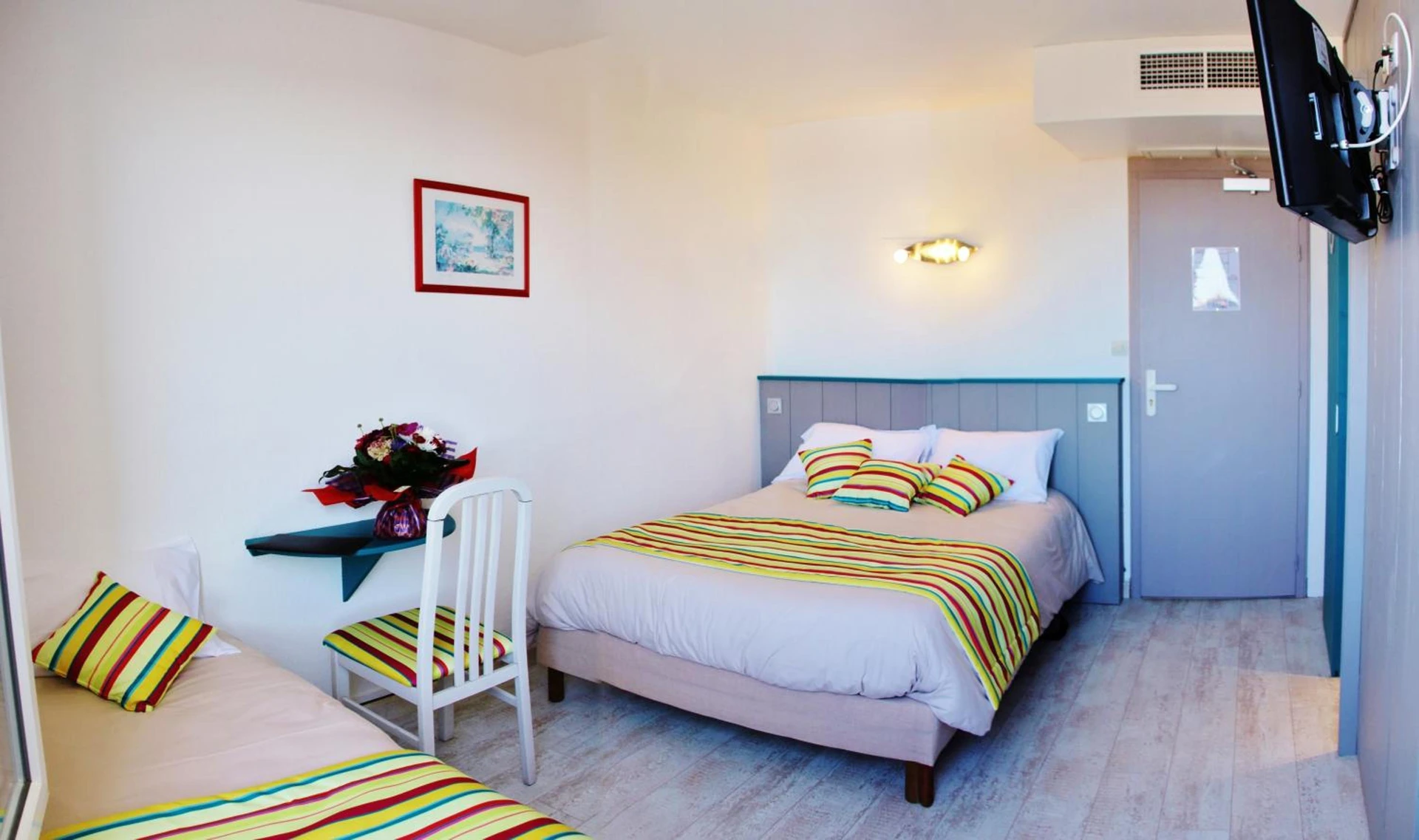 Chambre disponible pour un séminaire d'entreprise à Hotel La Chaudrée - La Brée-les-Bains