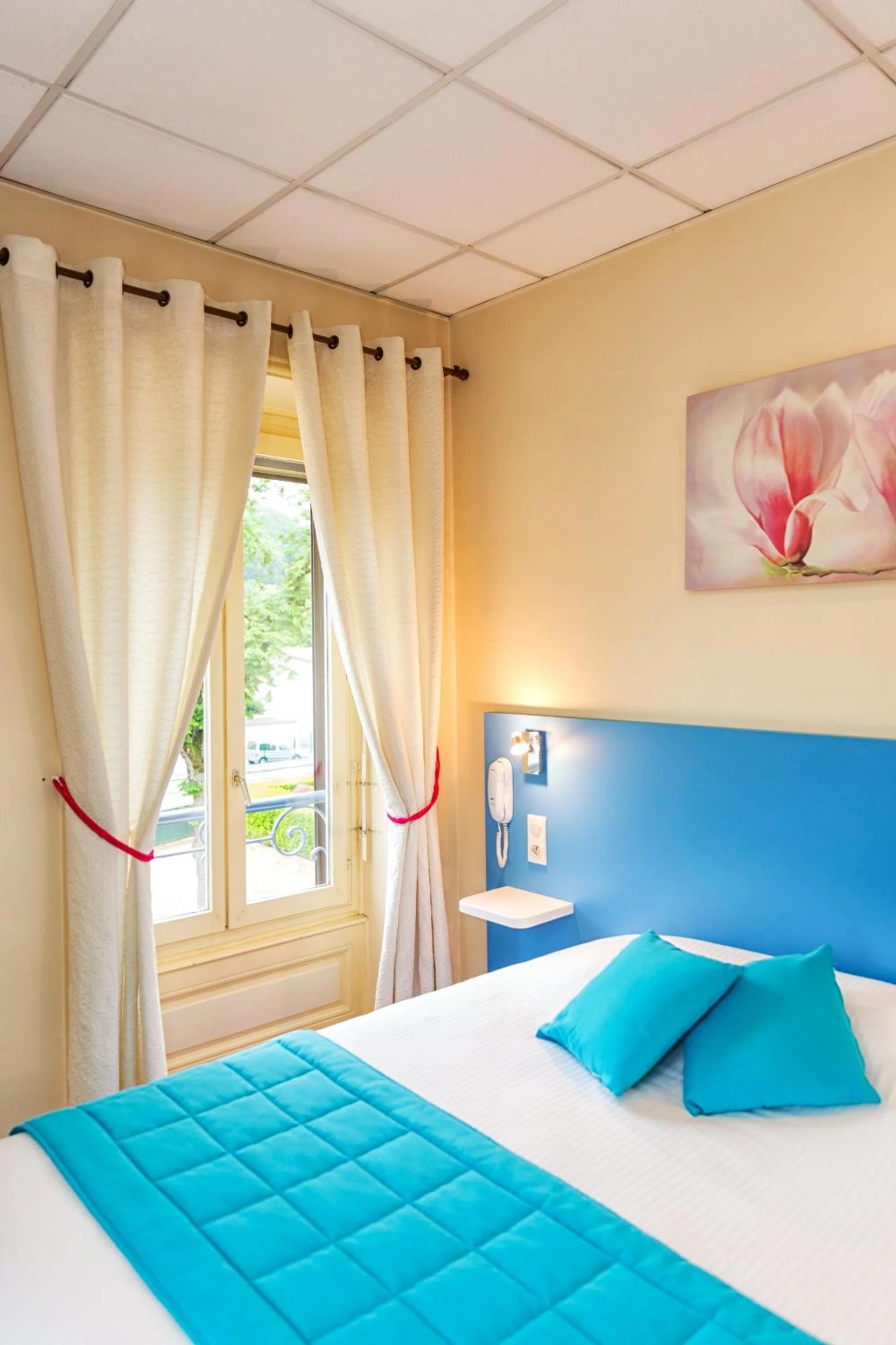 Chambre disponible pour un séminaire d'entreprise à La Commanderie de Champarey - Bourgoin-Jallieu