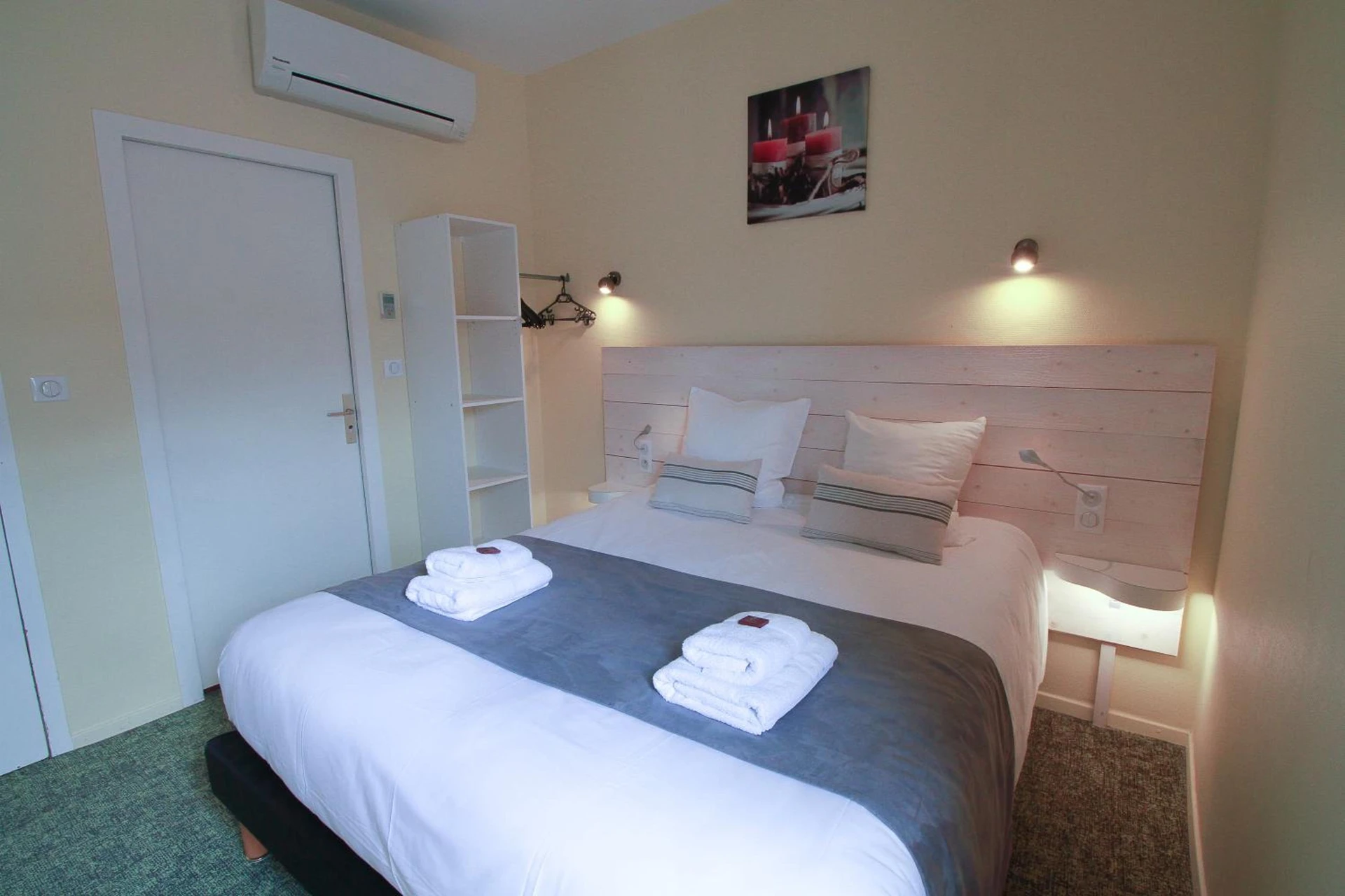 Chambre disponible pour un séminaire d'entreprise à Hôtel La Couronne - Marmande
