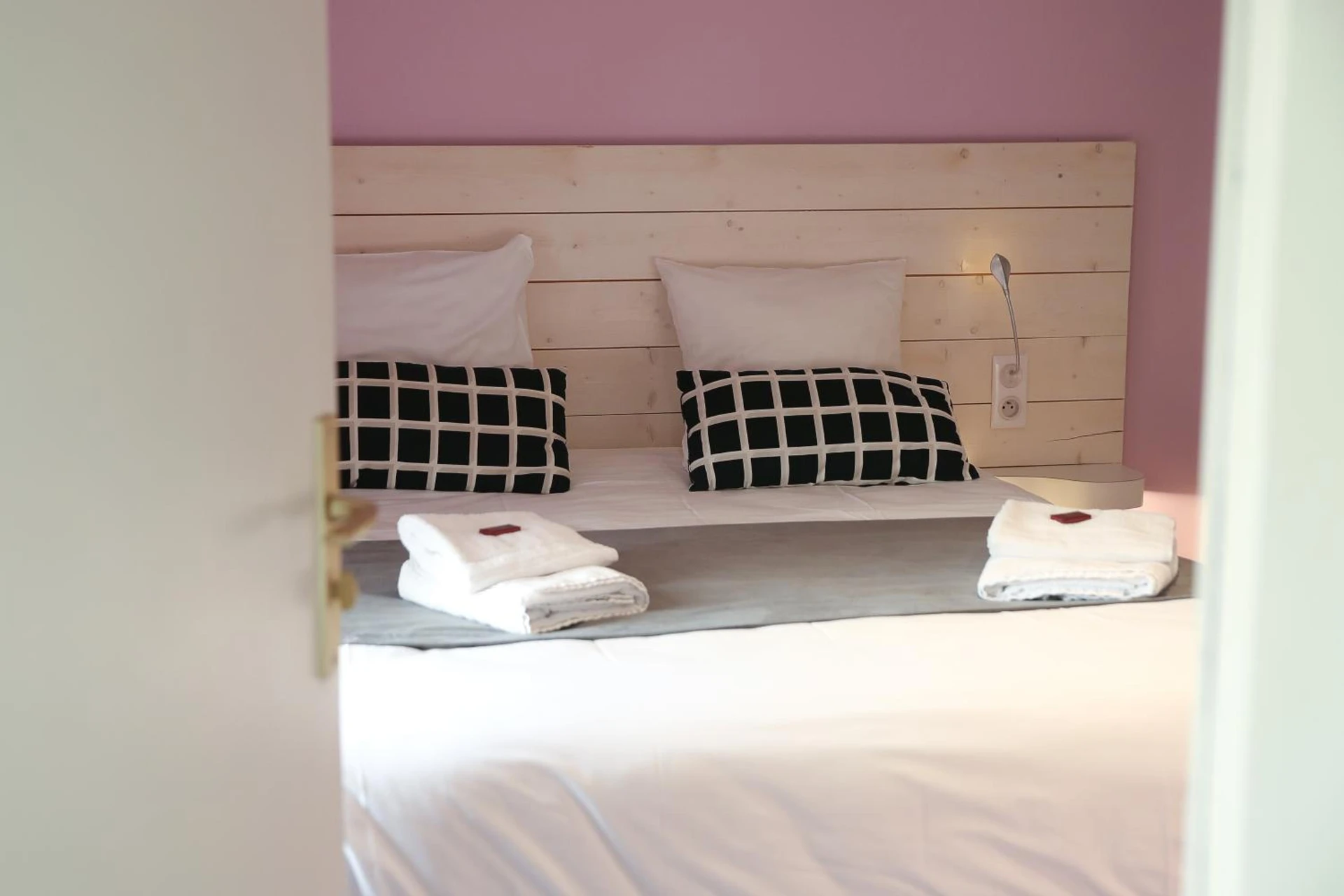 Magnifique chambre pour un séminaire d'entreprise à Hôtel La Couronne - Marmande