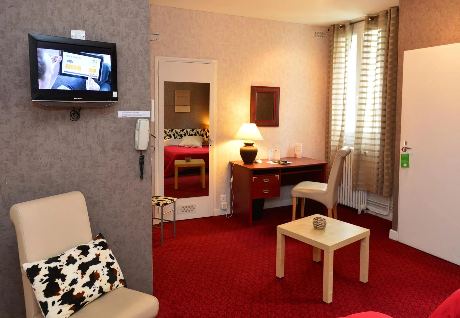 Chambre disponible pour un séminaire d'entreprise à Hôtel La Croix Blanche - Tarbes