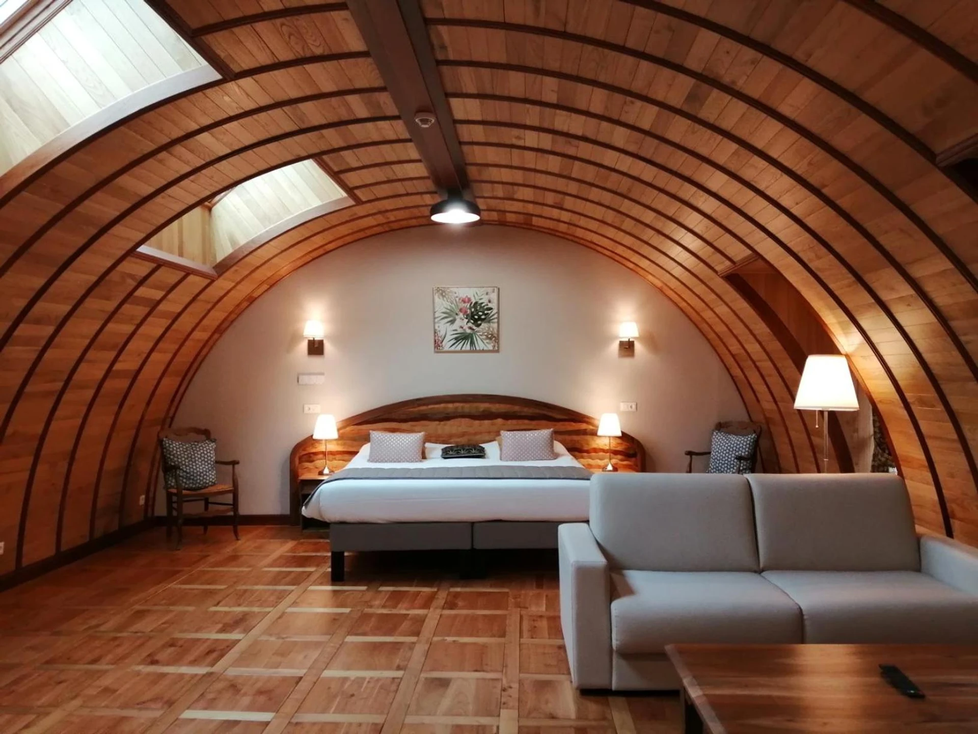 Chambre disponible pour un séminaire d'entreprise à Logis Hotel La Diligence - La Ferté-Saint-Cyr