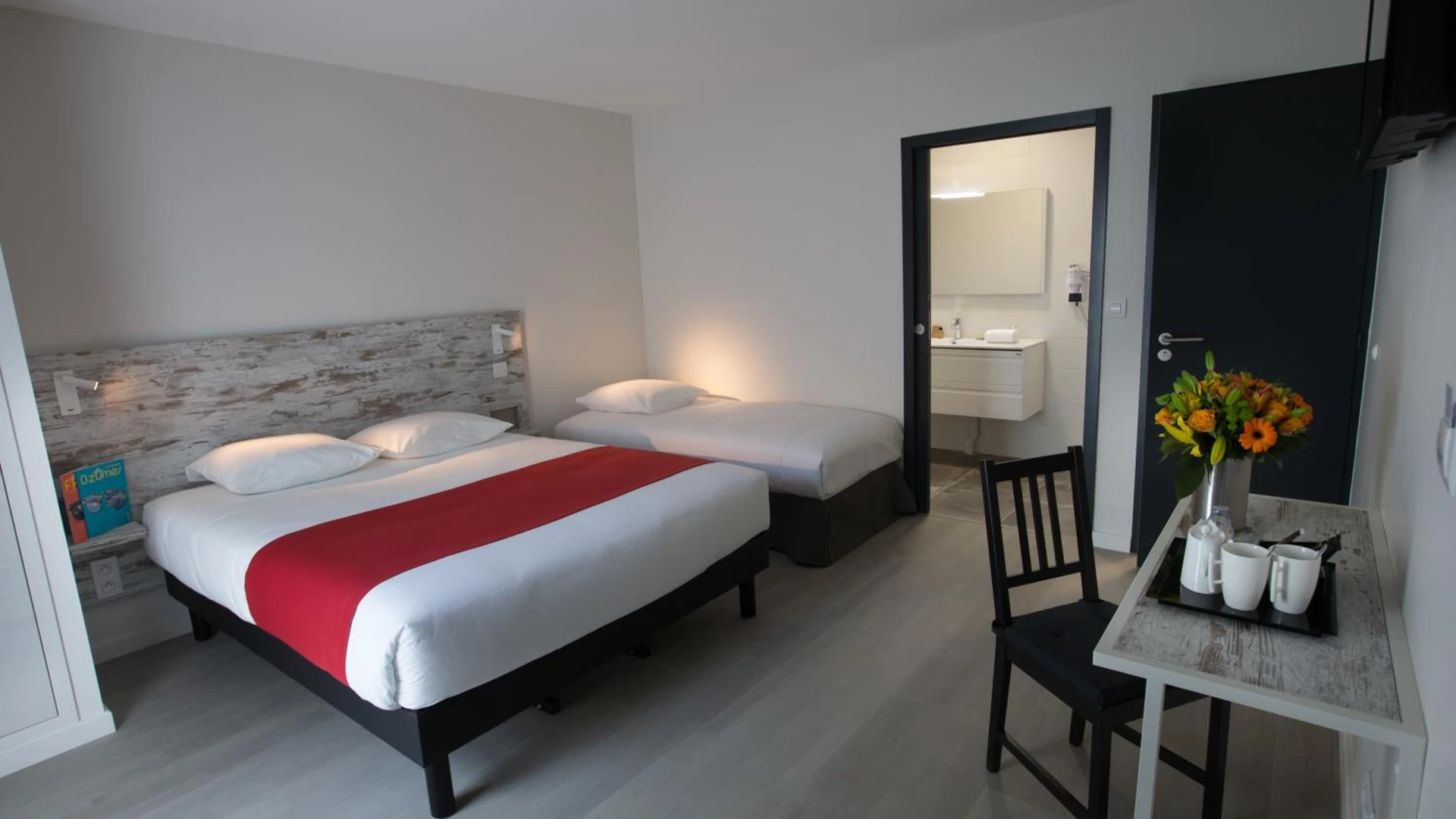 Magnifique chambre pour un séminaire d'entreprise à Hôtel La Fabrique - La Rochelle