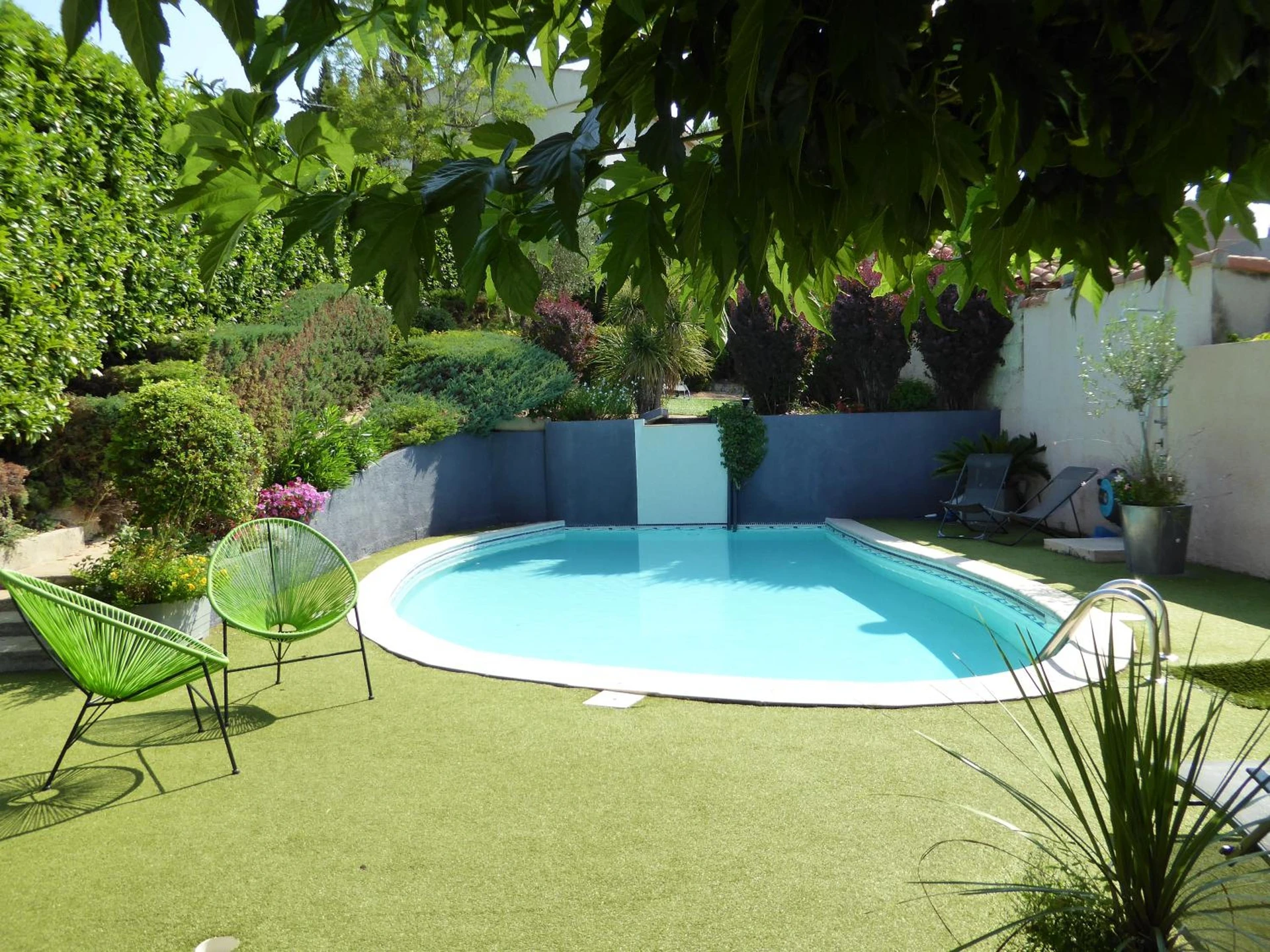 Organiser un séminaire d'entreprise : Logis Hôtel La Fenière à la-bouilladisse