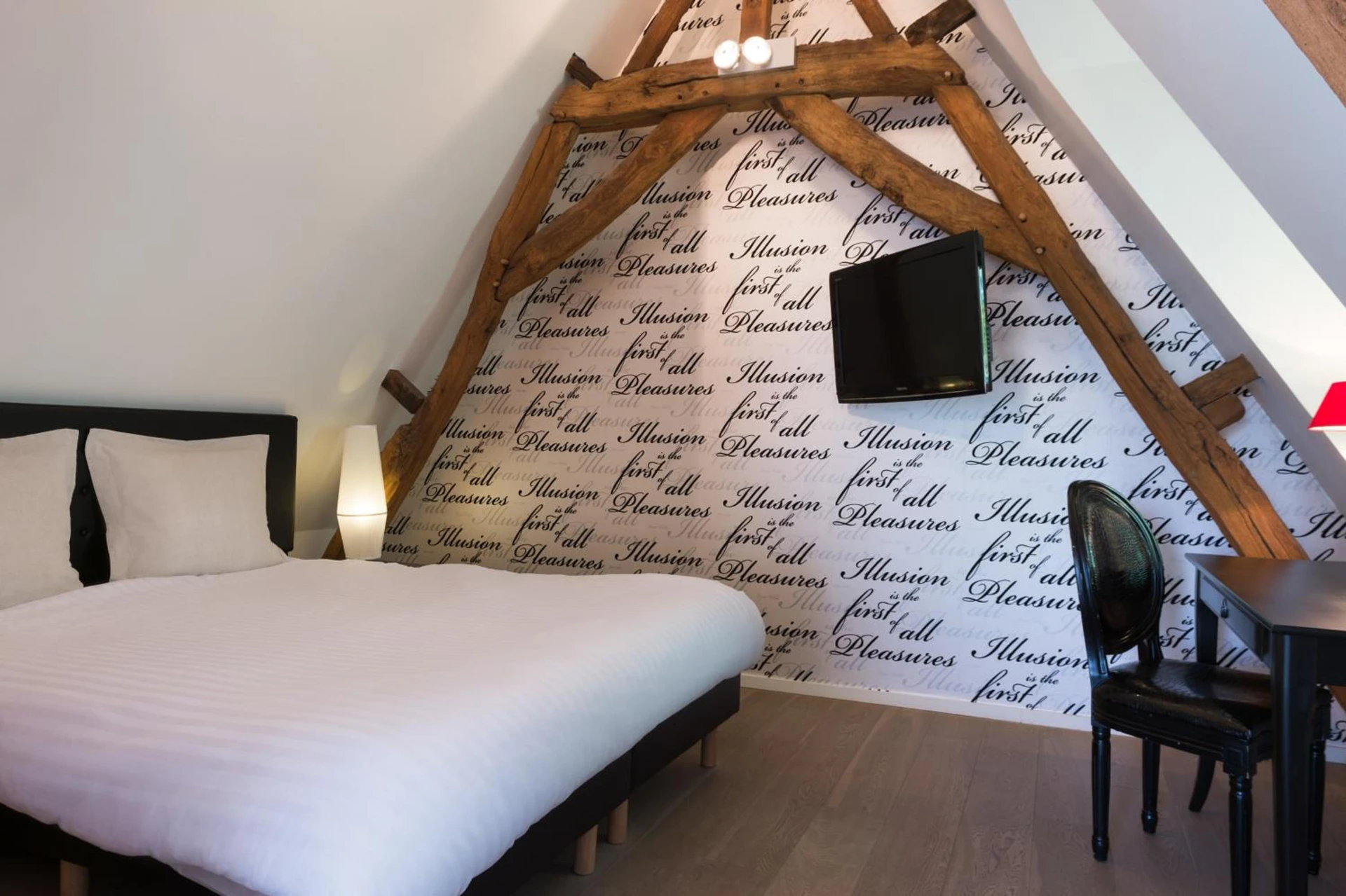 Magnifique chambre pour un séminaire d'entreprise à La Ferme Blanche, The Originals Relais - Lompret