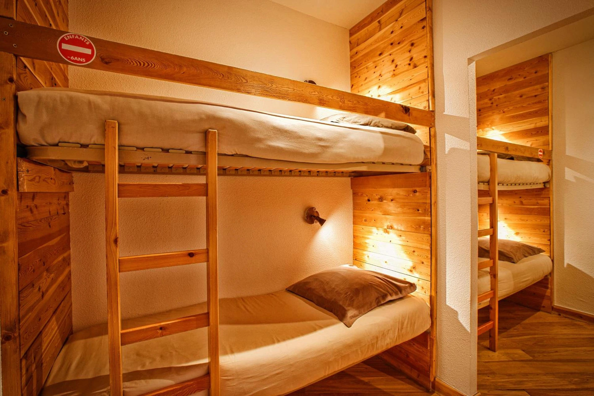 Chambre disponible pour un séminaire d'entreprise à Hôtel & Spa La Ferme de l'Izoard - Arvieux