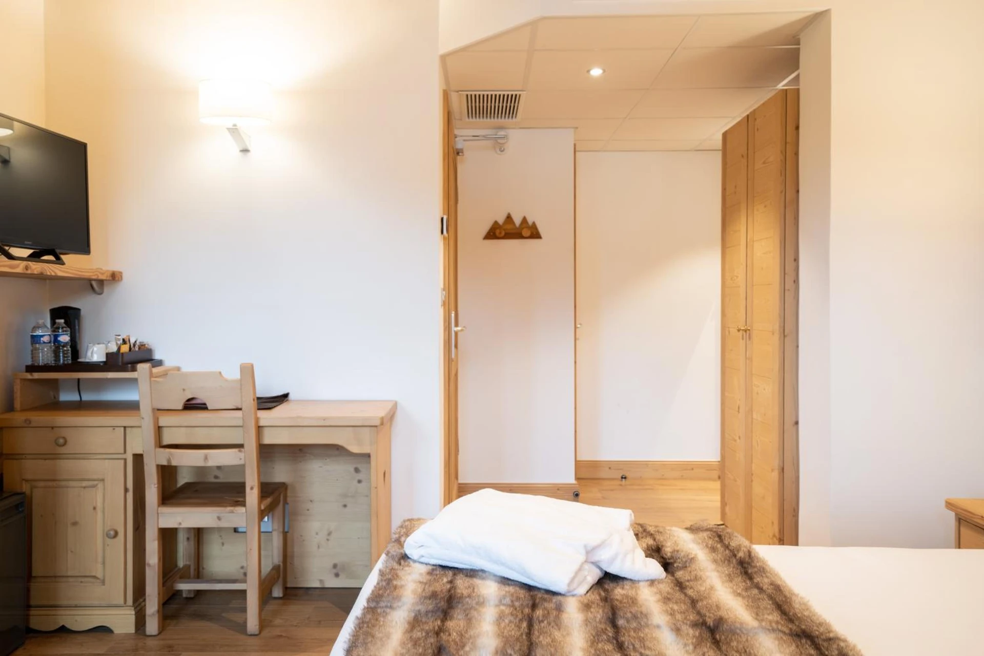 Chambre disponible pour un séminaire d'entreprise à La Ferme Du Lac - Thyez