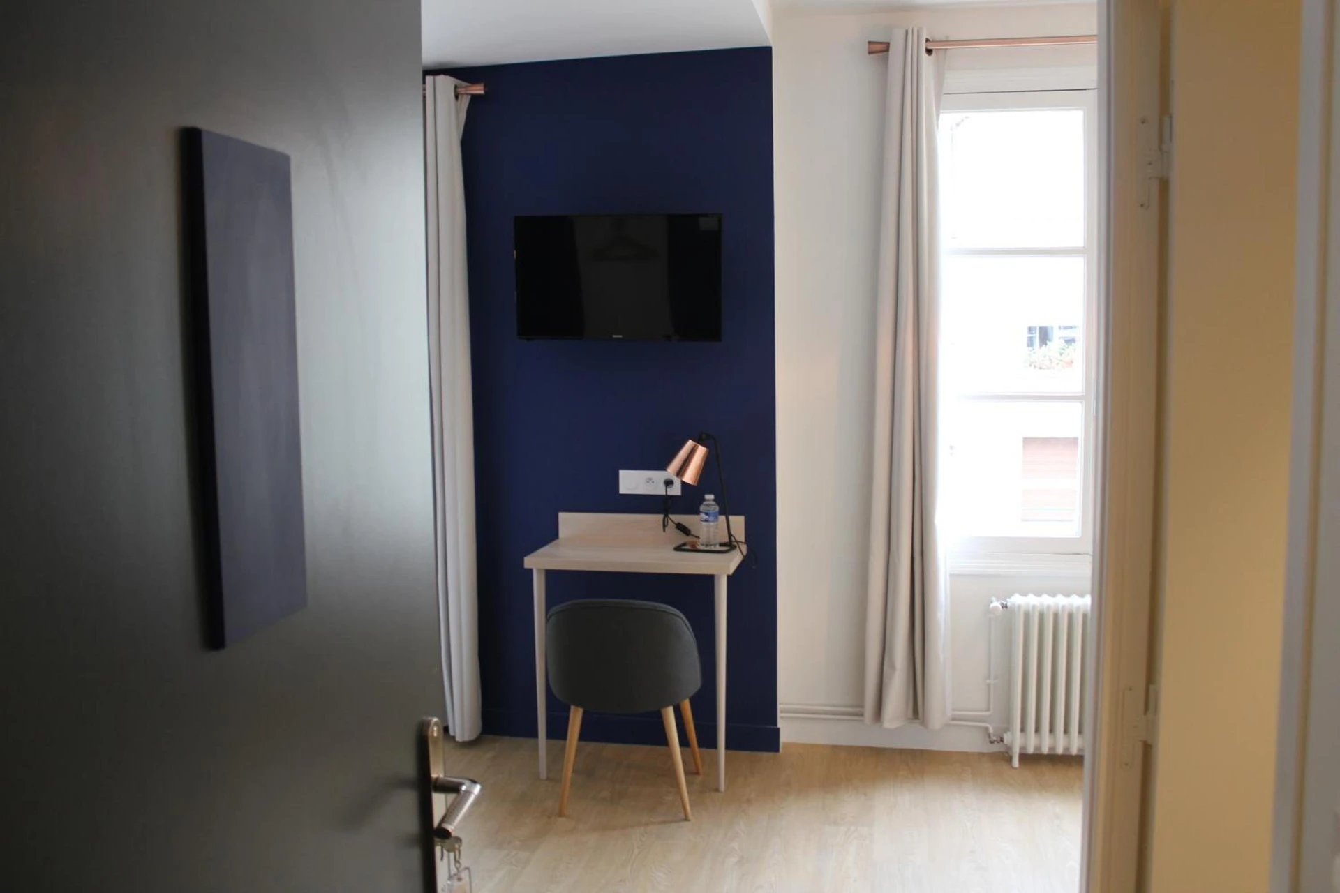 Magnifique chambre pour un séminaire d'entreprise à Hôtel La Fontaine Caen Centre - Caen