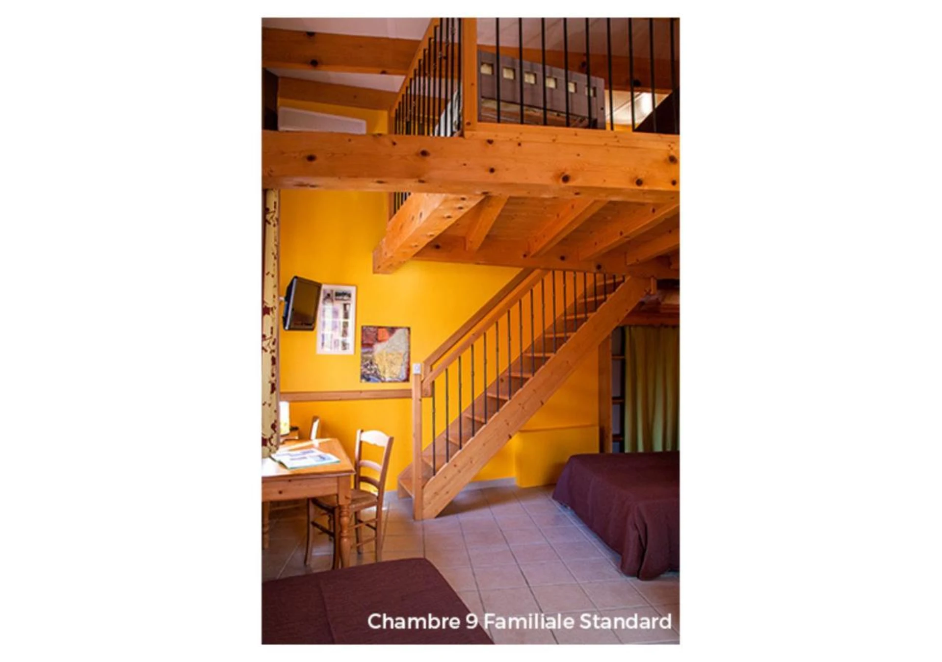 Magnifique chambre pour un séminaire d'entreprise à Hôtel La Garenne - Labeaume