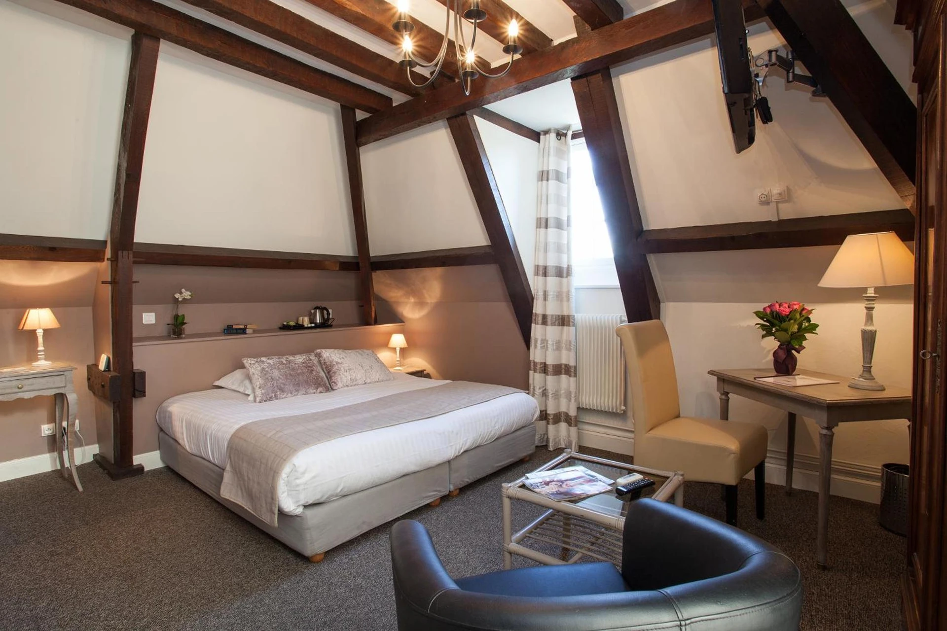Chambre disponible pour un séminaire d'entreprise à Hôtel Restaurant La Hoirie - Sarlat-la-Canéda