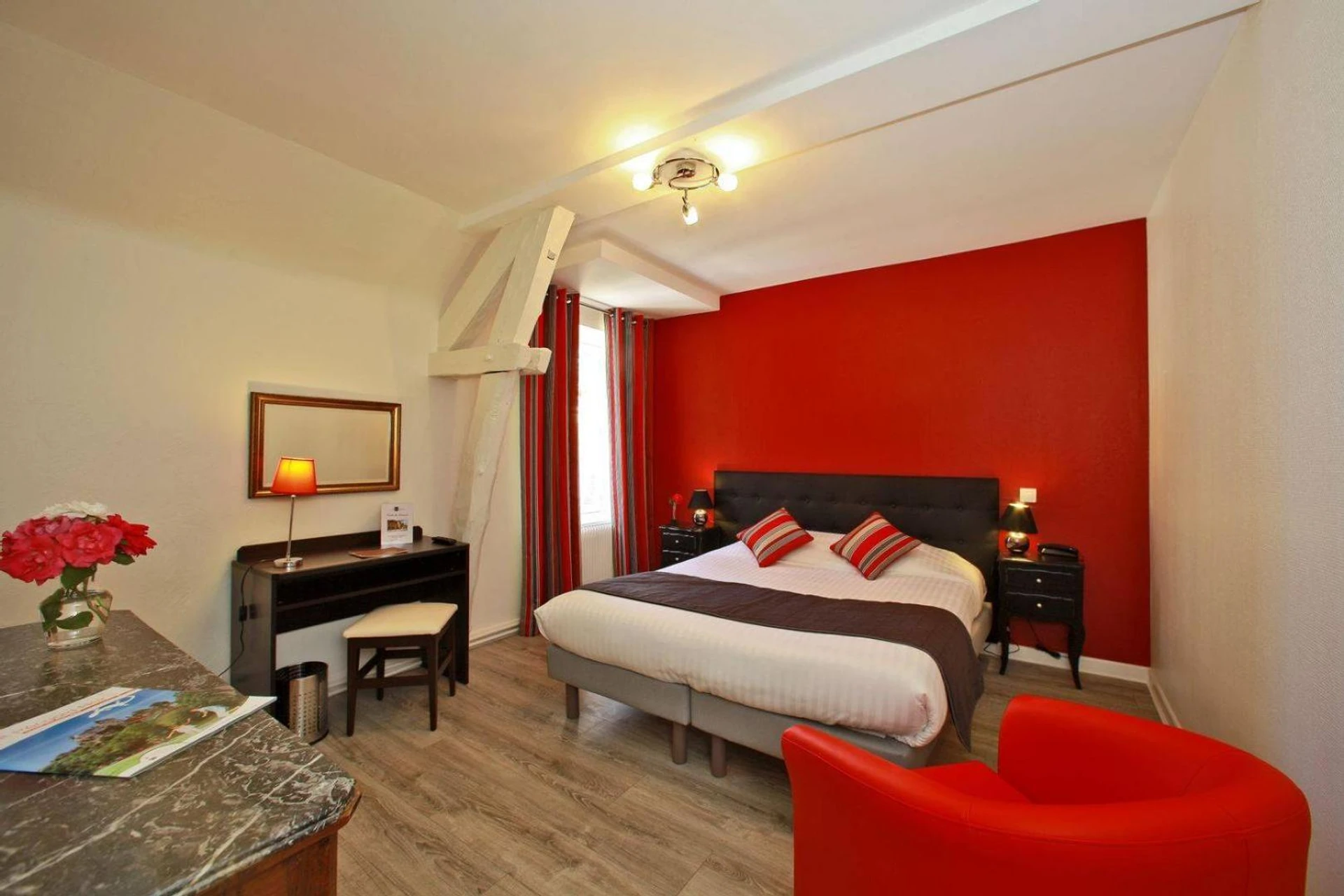 Chambre disponible pour un séminaire d'entreprise à Hôtel Restaurant La Hoirie - Sarlat-la-Canéda