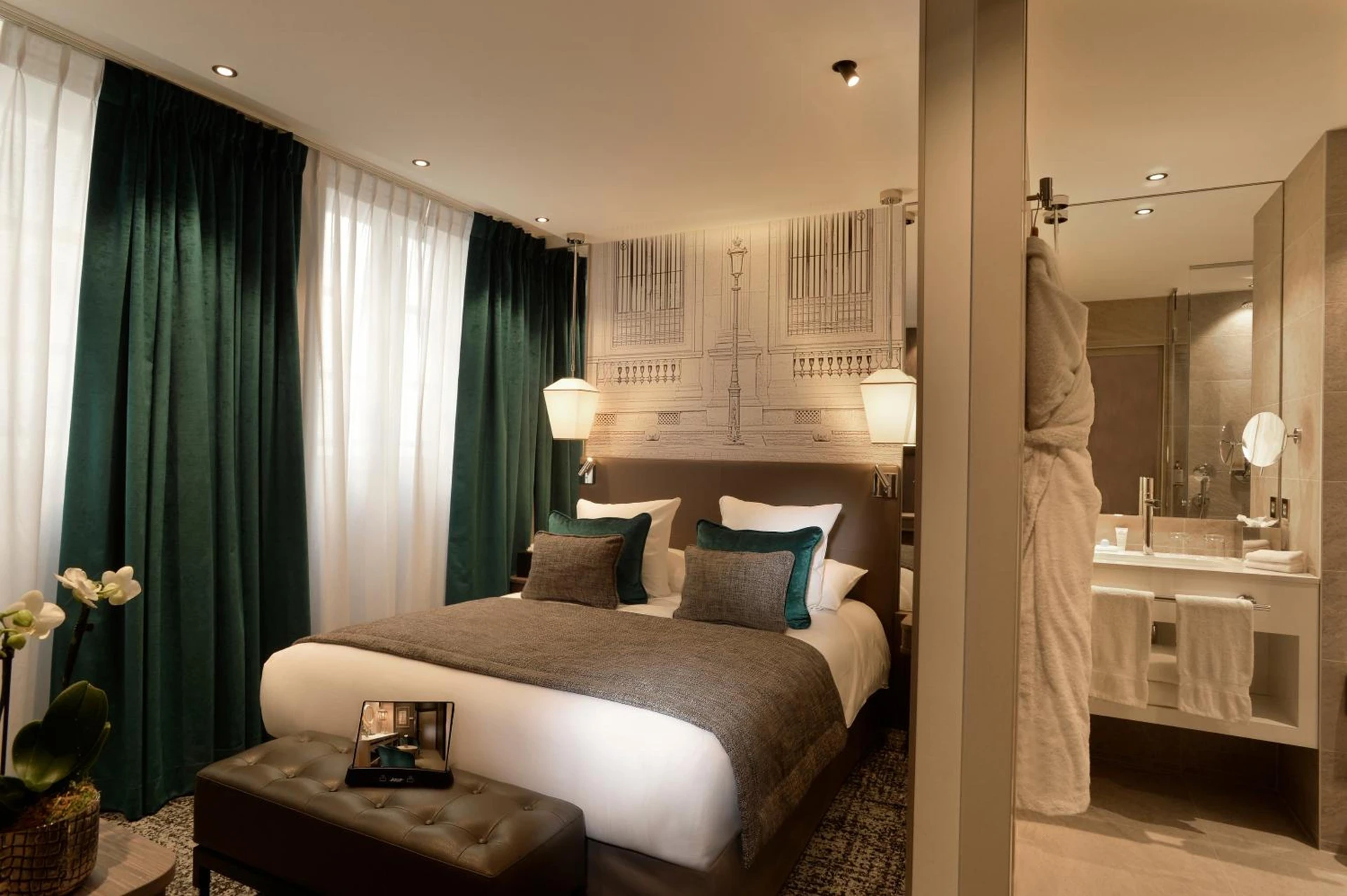 Magnifique chambre pour un séminaire d'entreprise à Hotel La Lanterne & Spa By Timhotel - Paris