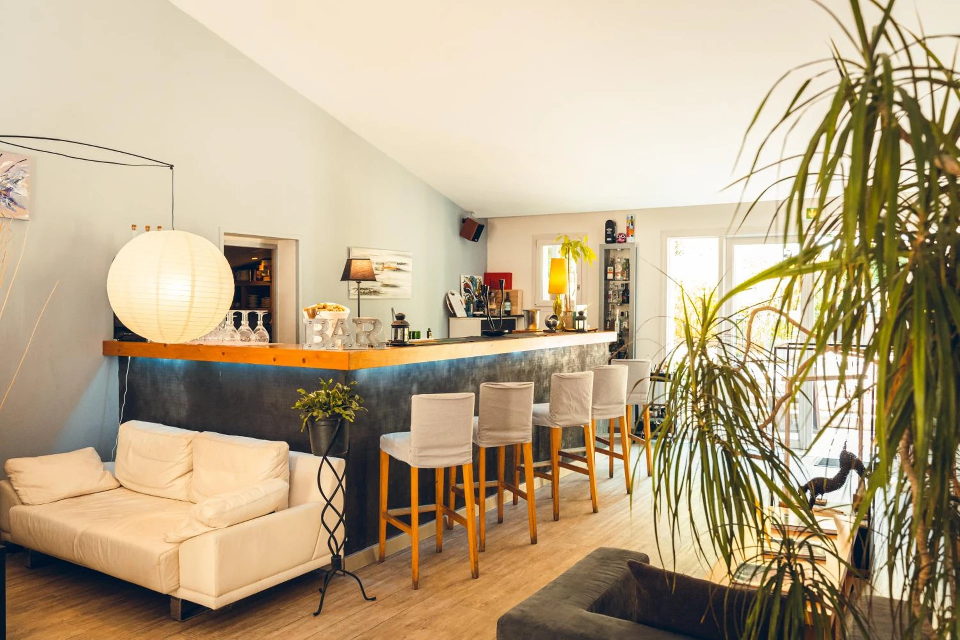 Organiser un séminaire d'entreprise : Logis Hôtel La Magnanerie - Côté Bistro à aubignosc