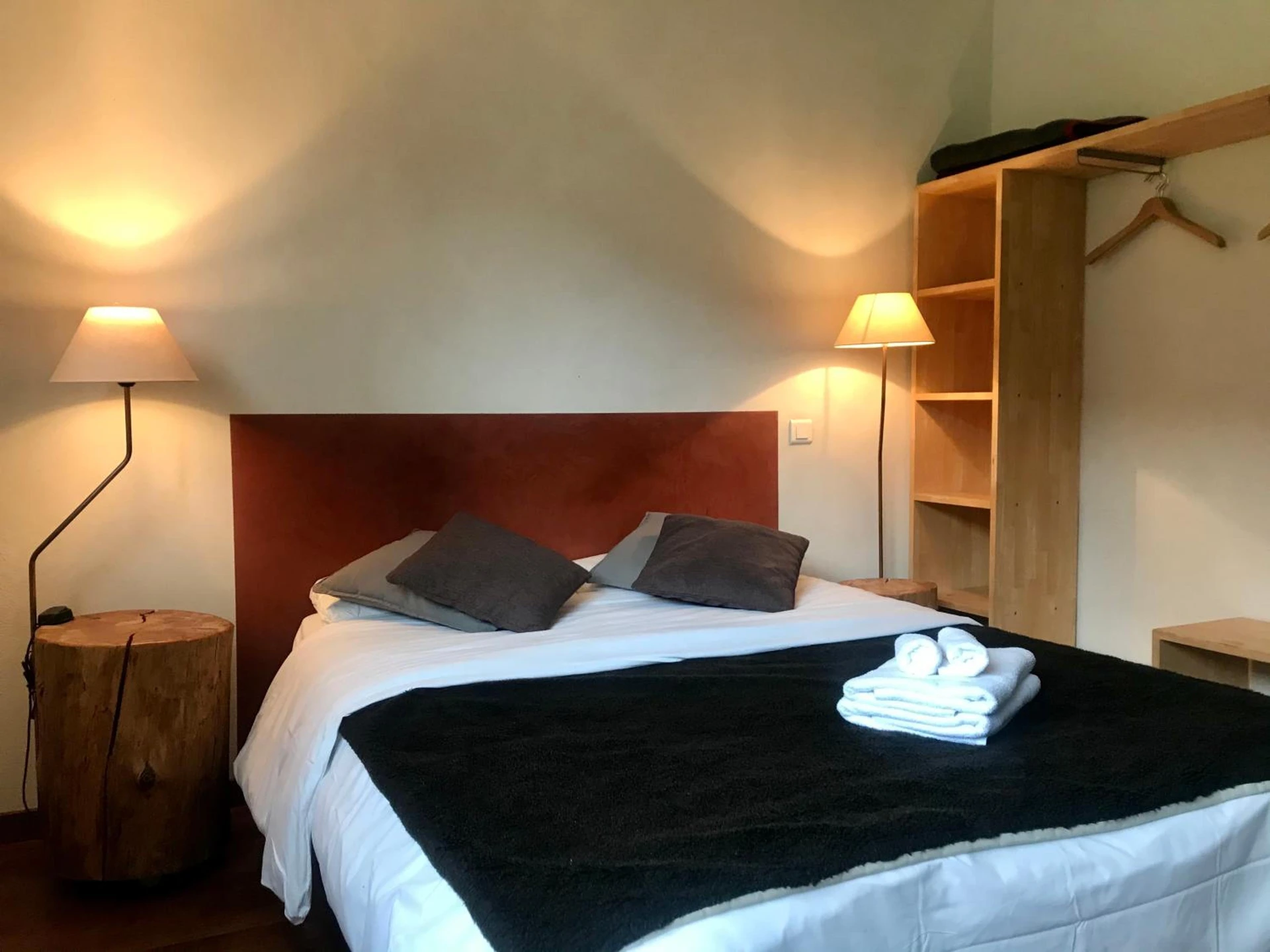 Chambre disponible pour un séminaire d'entreprise à Maison d'hoursentut - Sainte-Marie-de-Campan