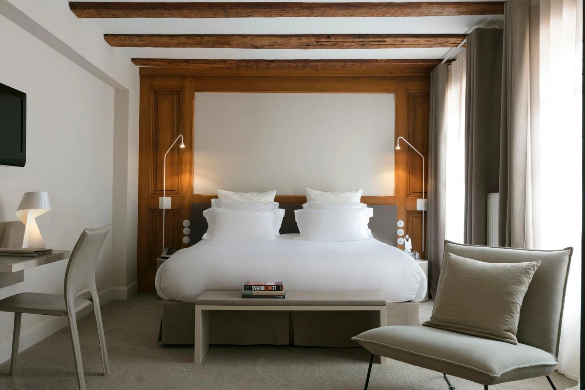 Magnifique chambre pour un séminaire d'entreprise à Relais & Châteaux La Maison Des Têtes - Colmar