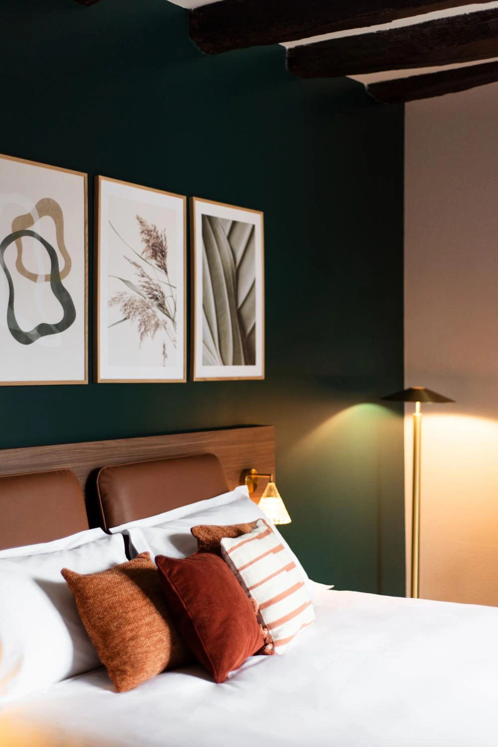 Magnifique chambre pour un séminaire d'entreprise à La Maison OBONO Hôtel & Spa - Le Bono