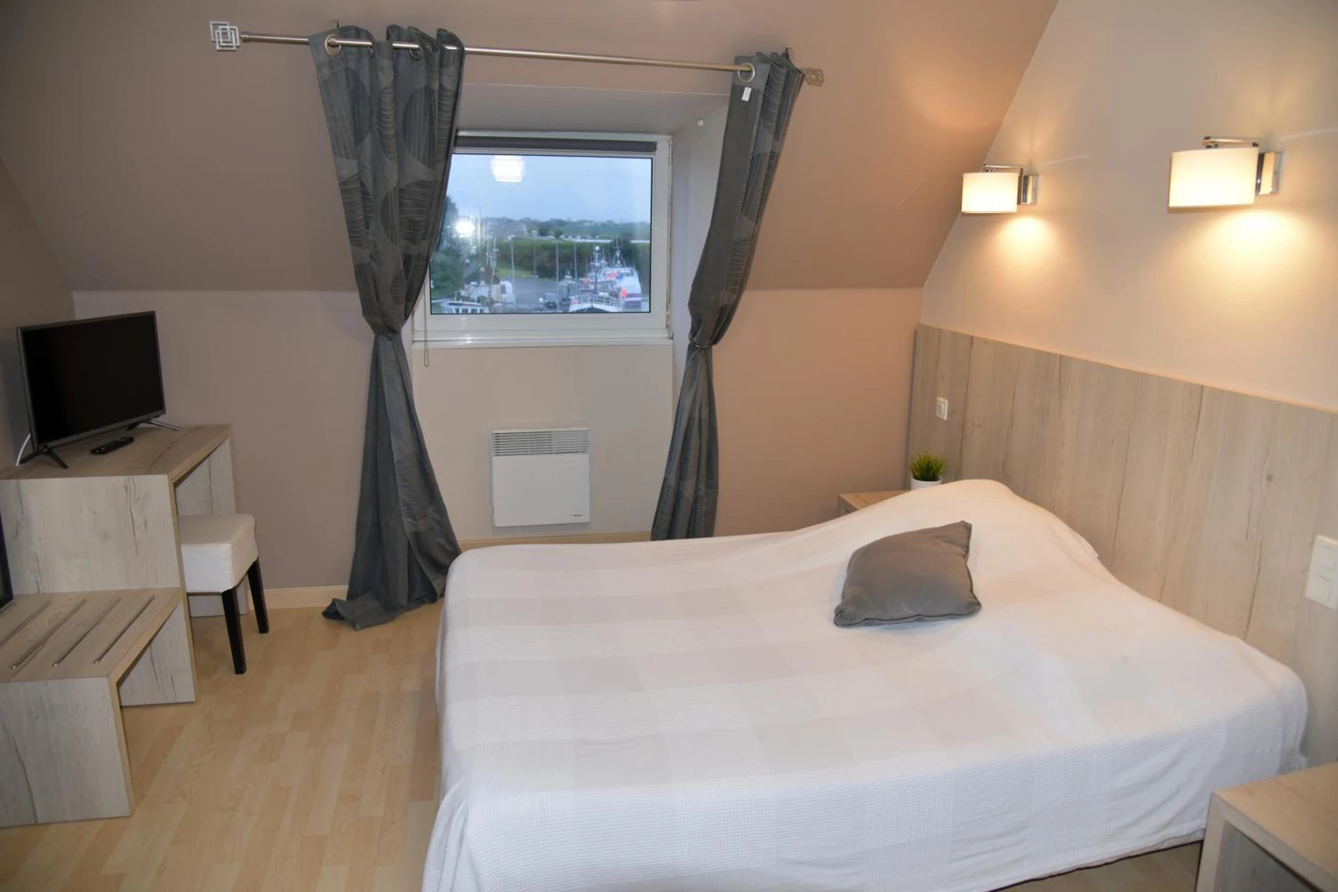 Chambre disponible pour un séminaire d'entreprise à La Marine - Sibiril