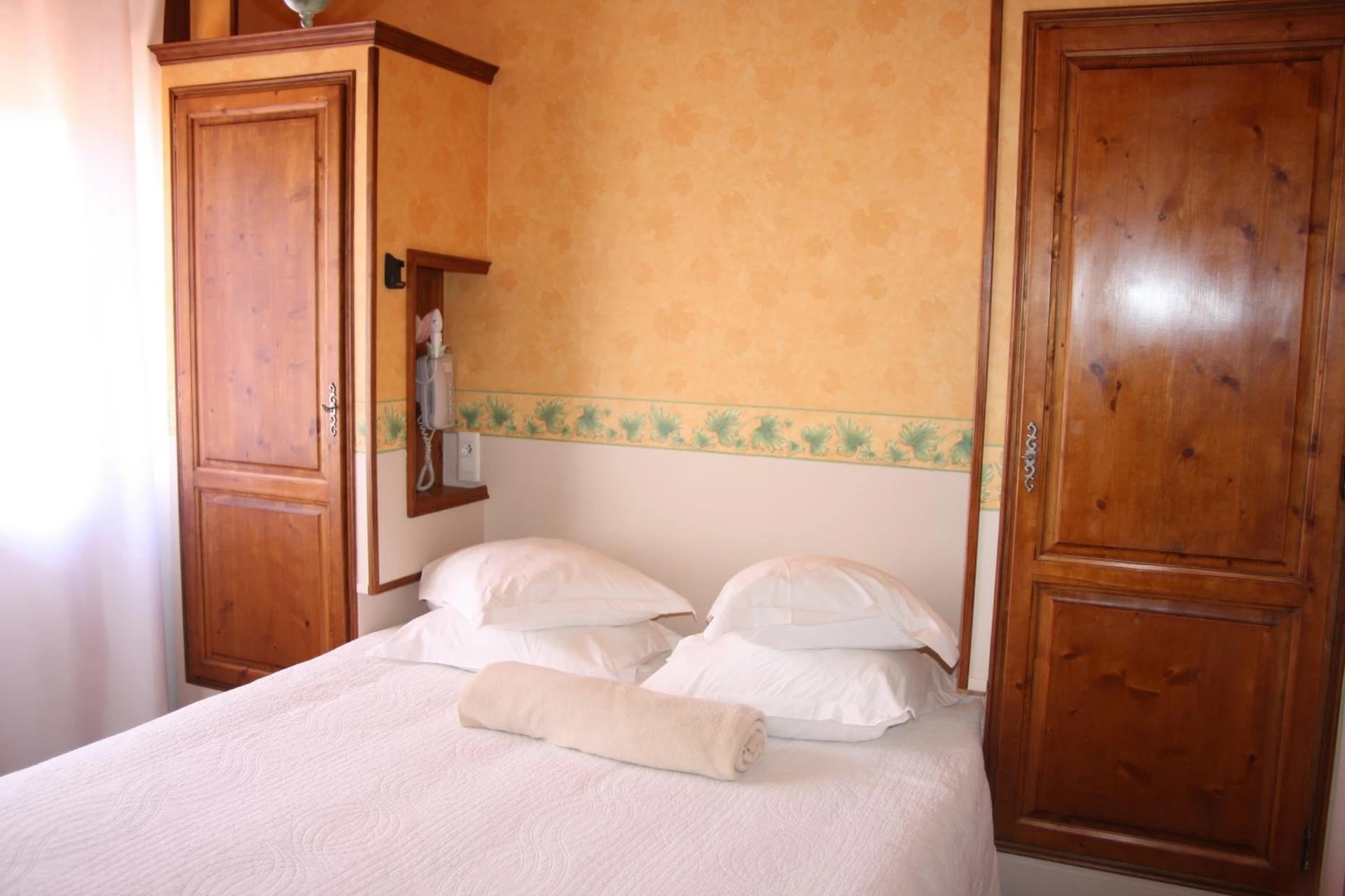 Chambre disponible pour un séminaire d'entreprise à La Marjolaine - Juan-les-Pins