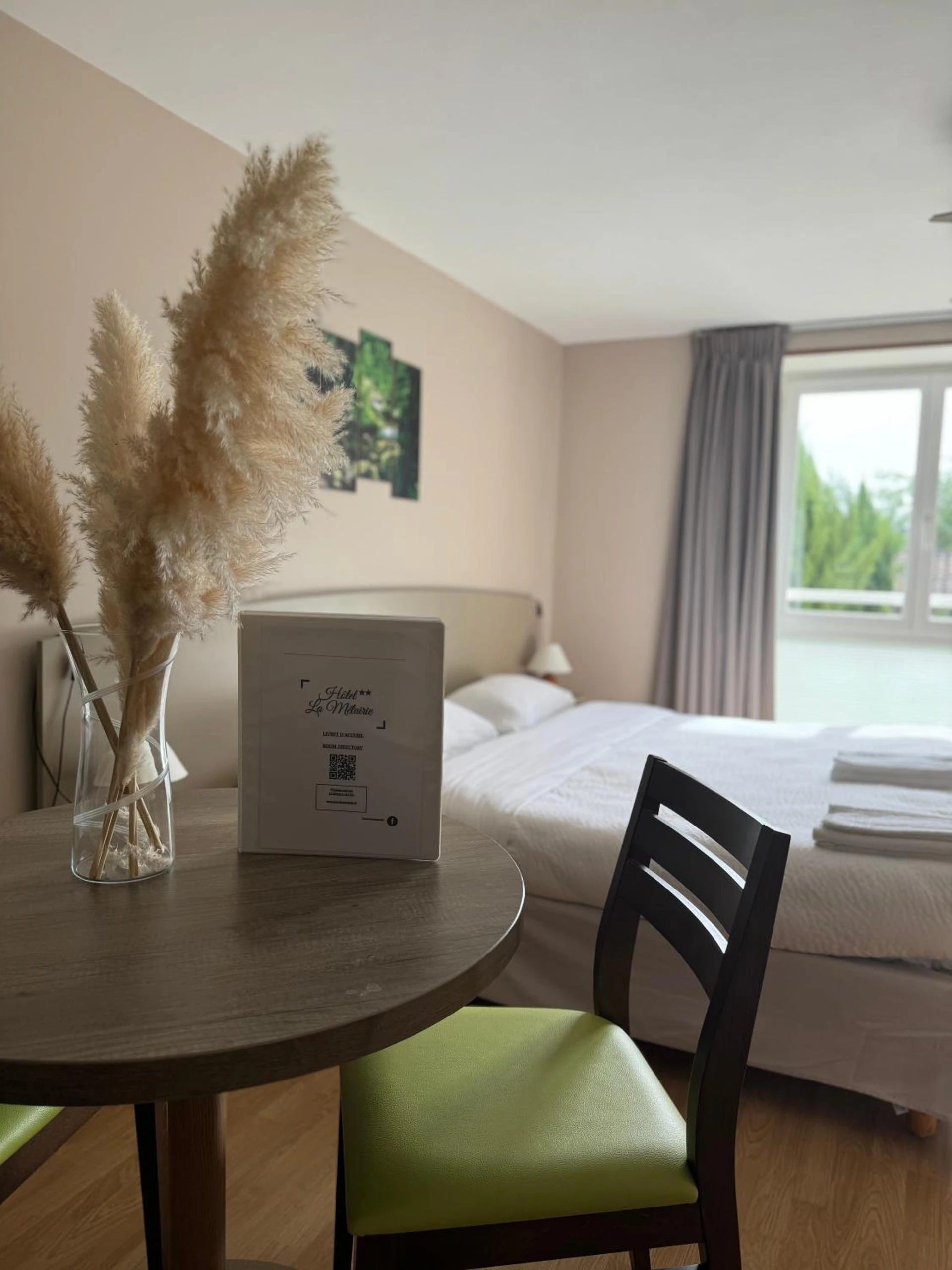 Magnifique chambre pour un séminaire d'entreprise à Contact Hôtel La Métairie - Cordes-sur-Ciel