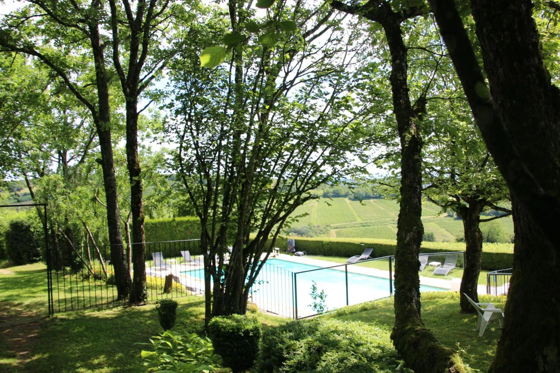 Organiser un séminaire d'entreprise : Hôtel Restaurant La Montagne De Brancion à martailly-les-brancion