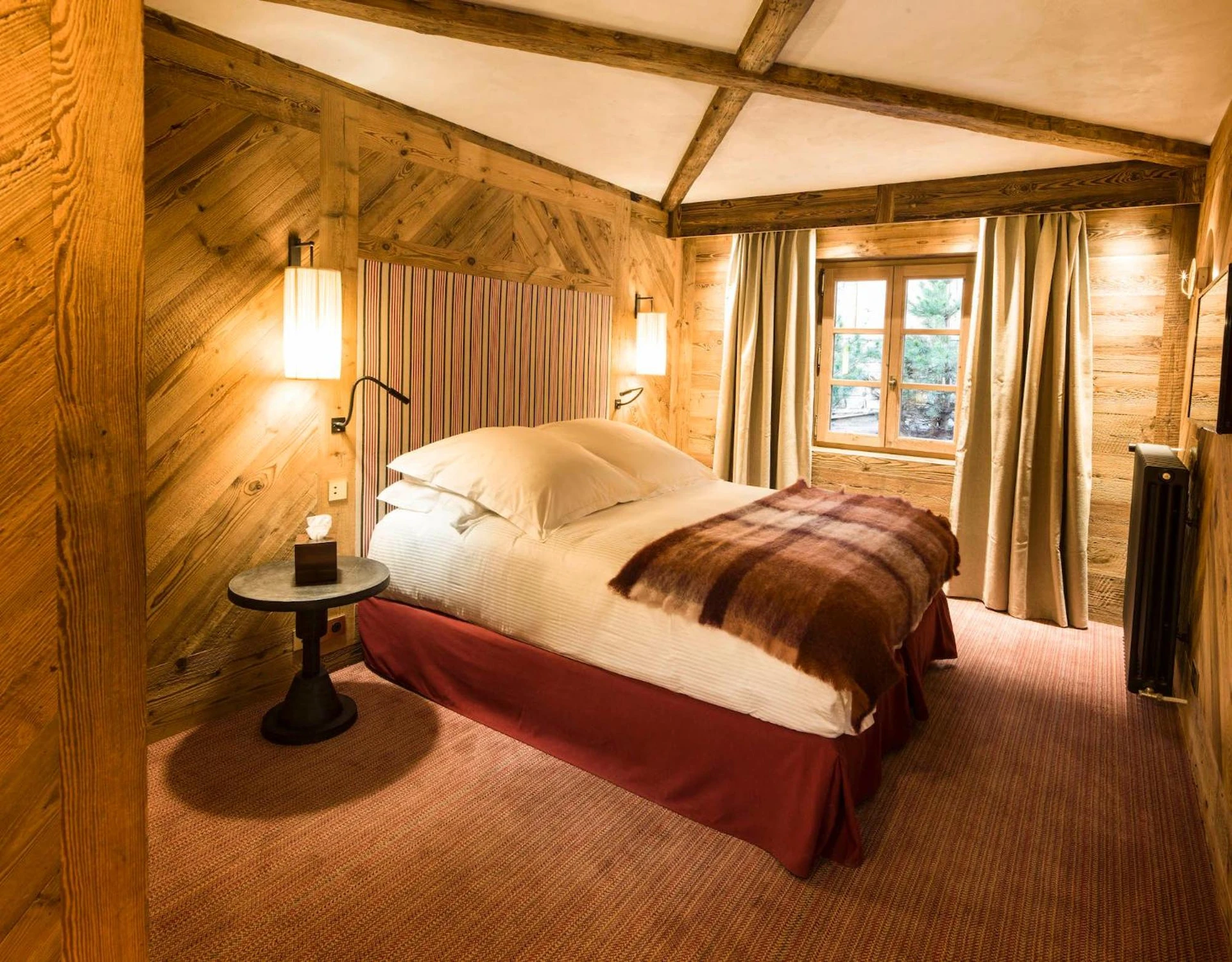 Lieu convivial pour un séminaire d'entreprise à Chalets LA MOURRA - Val dʼIsère - En savoir plus 