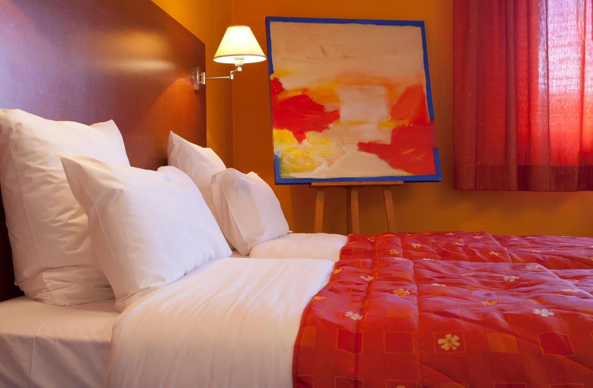 Chambre disponible pour un séminaire d'entreprise à Hôtel Restaurant Logis La Palette - Wettolsheim
