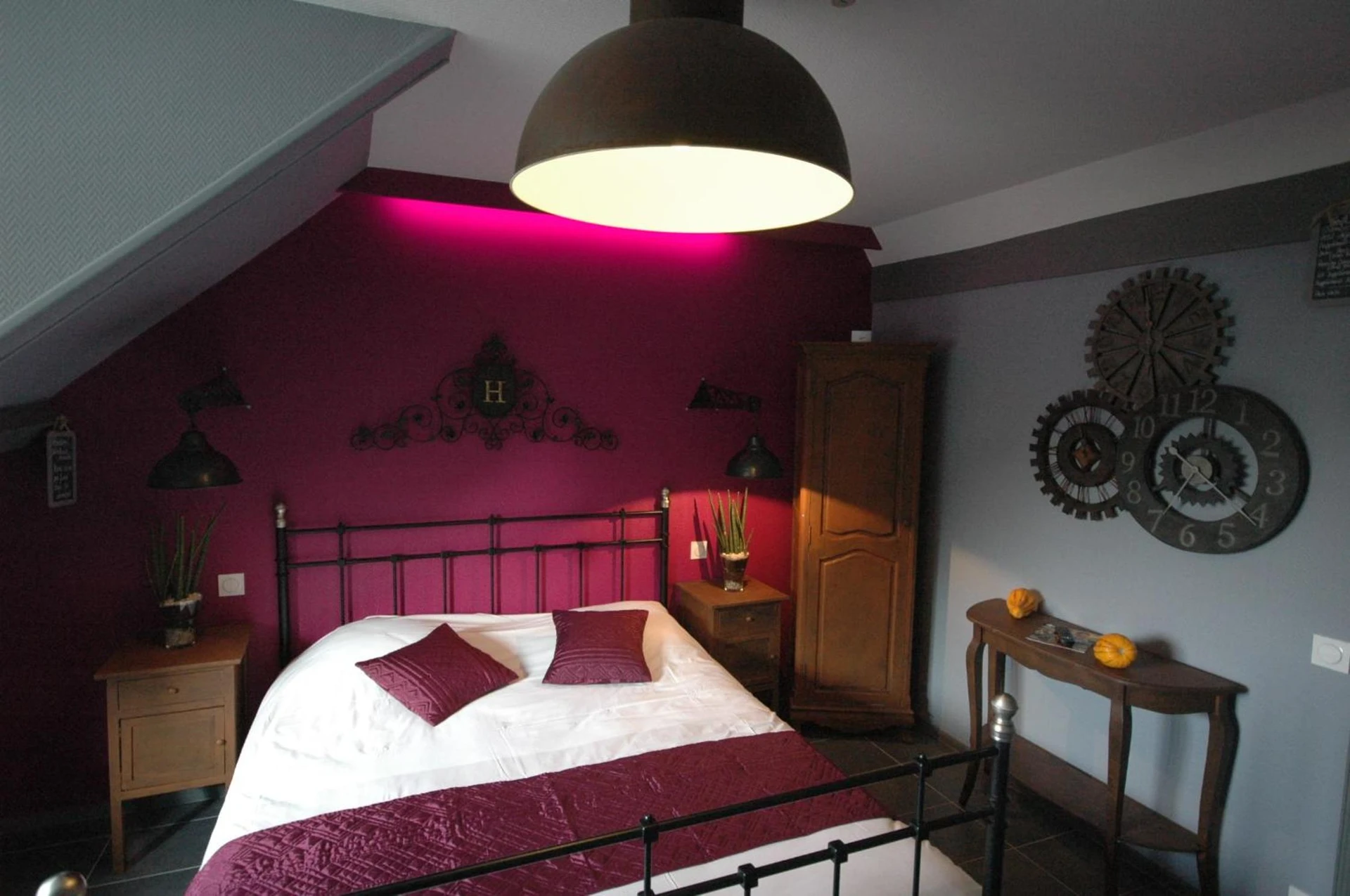 Chambre disponible pour un séminaire d'entreprise à Hotel restaurant La Pêcherie - Le manoir d'à coté - Les 5 ruches -Logis hôtels - Courseulles-sur-Mer