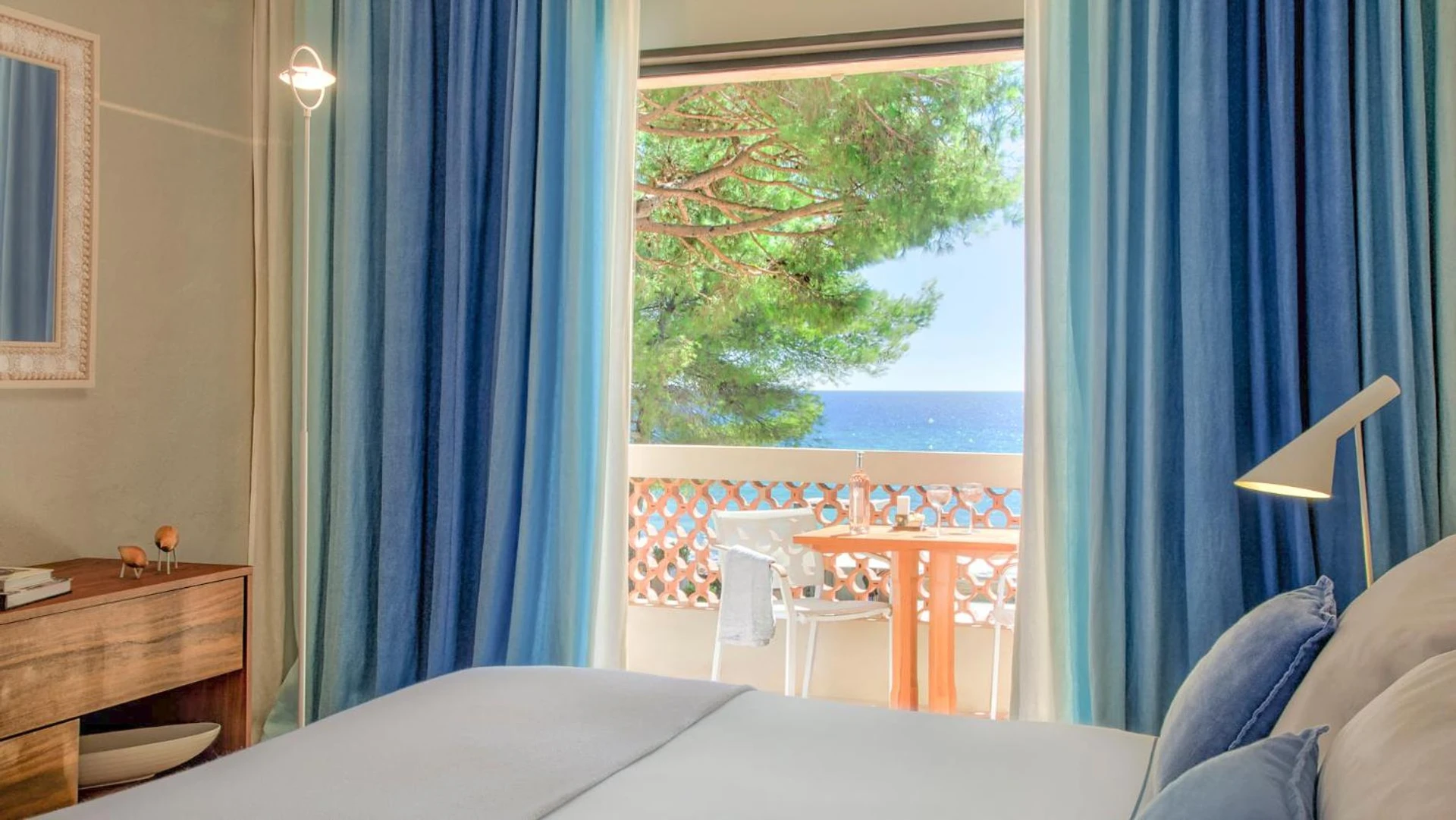 Chambre disponible pour un séminaire d'entreprise à La Pinède Plage - La Croix-Valmer