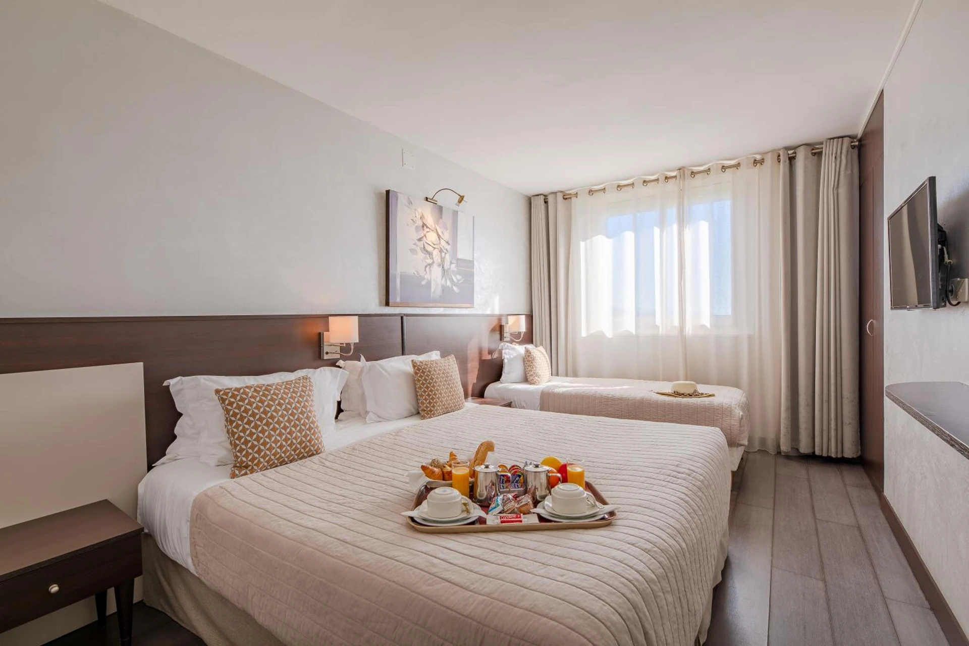 Magnifique chambre pour un séminaire d'entreprise à Hôtel La Plage - Sainte-Maxime