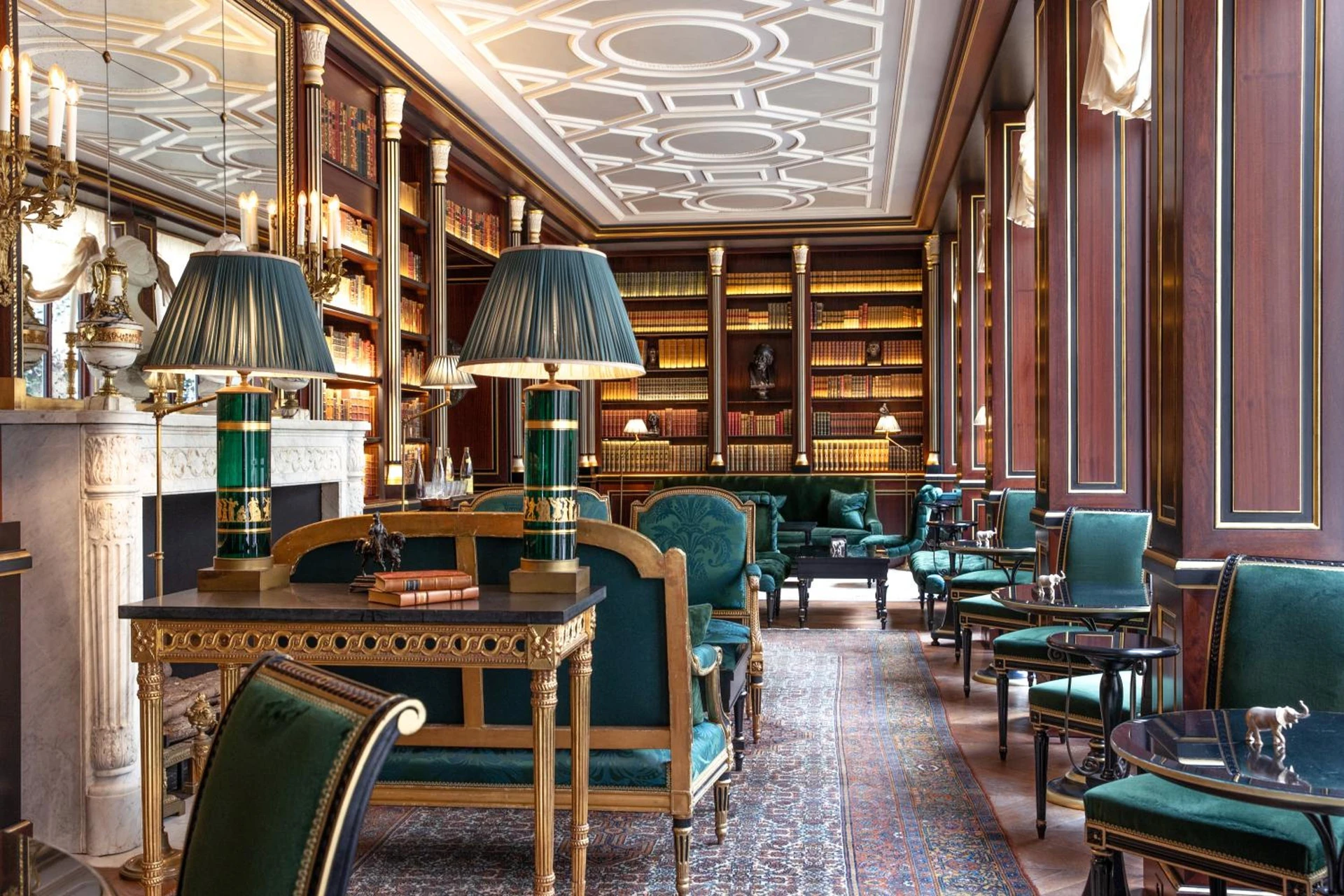 Ambiance de travail pour séminaire d'entreprise à La Réserve Paris Hotel & Spa - Paris