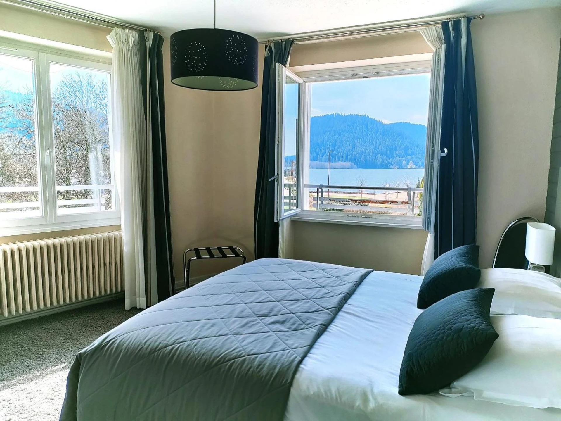 Ambiance de travail pour séminaire d'entreprise à Hôtel La Réserve - Gérardmer