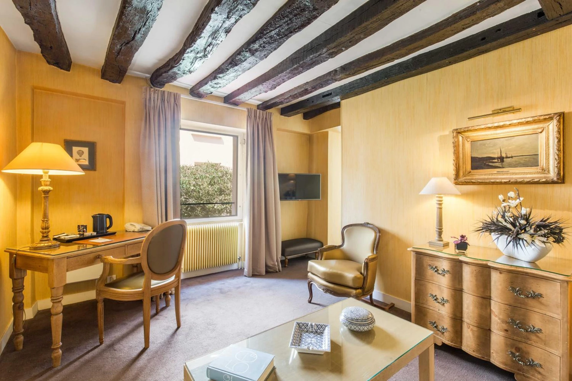 Chambre disponible pour un séminaire d'entreprise à Hôtel La Résidence du Berry - Versailles