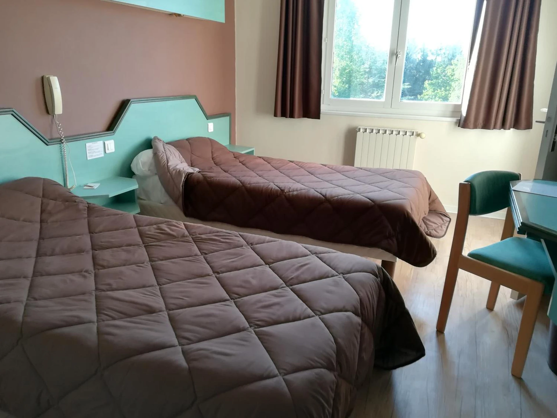 Chambre disponible pour un séminaire d'entreprise à Logis La Rose Des Vents - Volvic