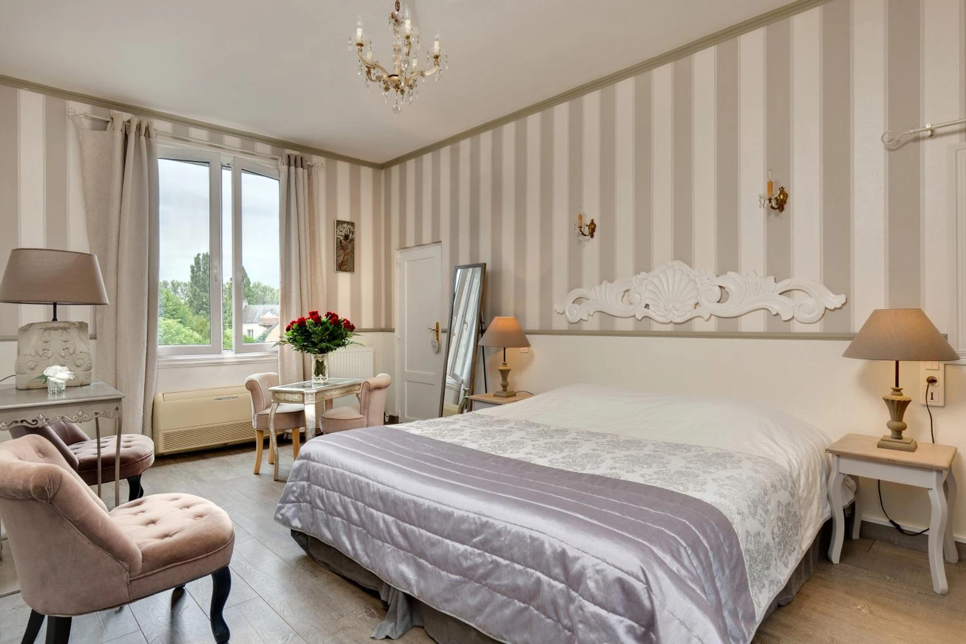 Chambre disponible pour un séminaire d'entreprise à Hotel La Roseraie - Chenonceaux