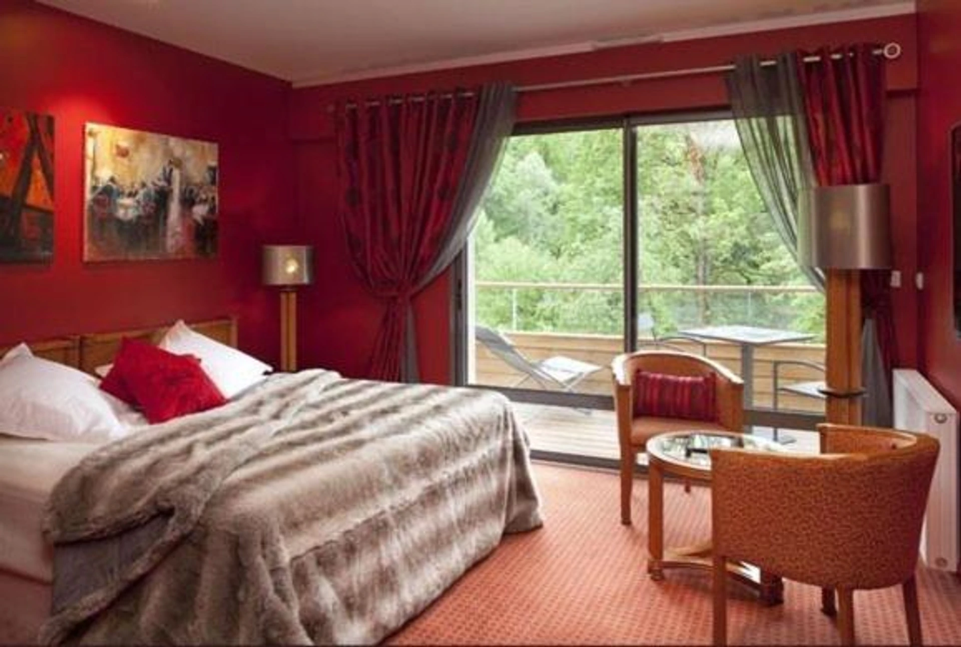 Chambre disponible pour un séminaire d'entreprise à Logis La Source Bleue - Gudmont-Villiers