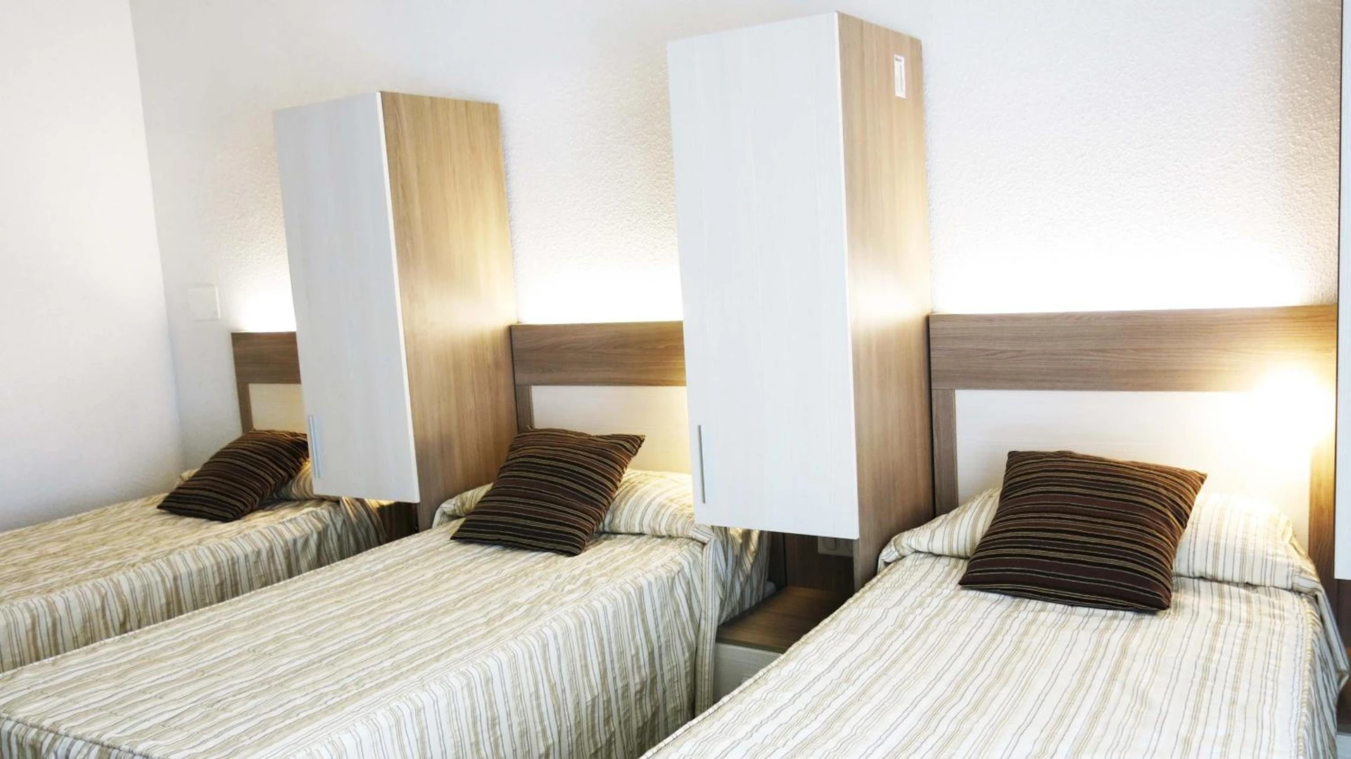 Chambre disponible pour un séminaire d'entreprise à Hôtel La Source - Lourdes