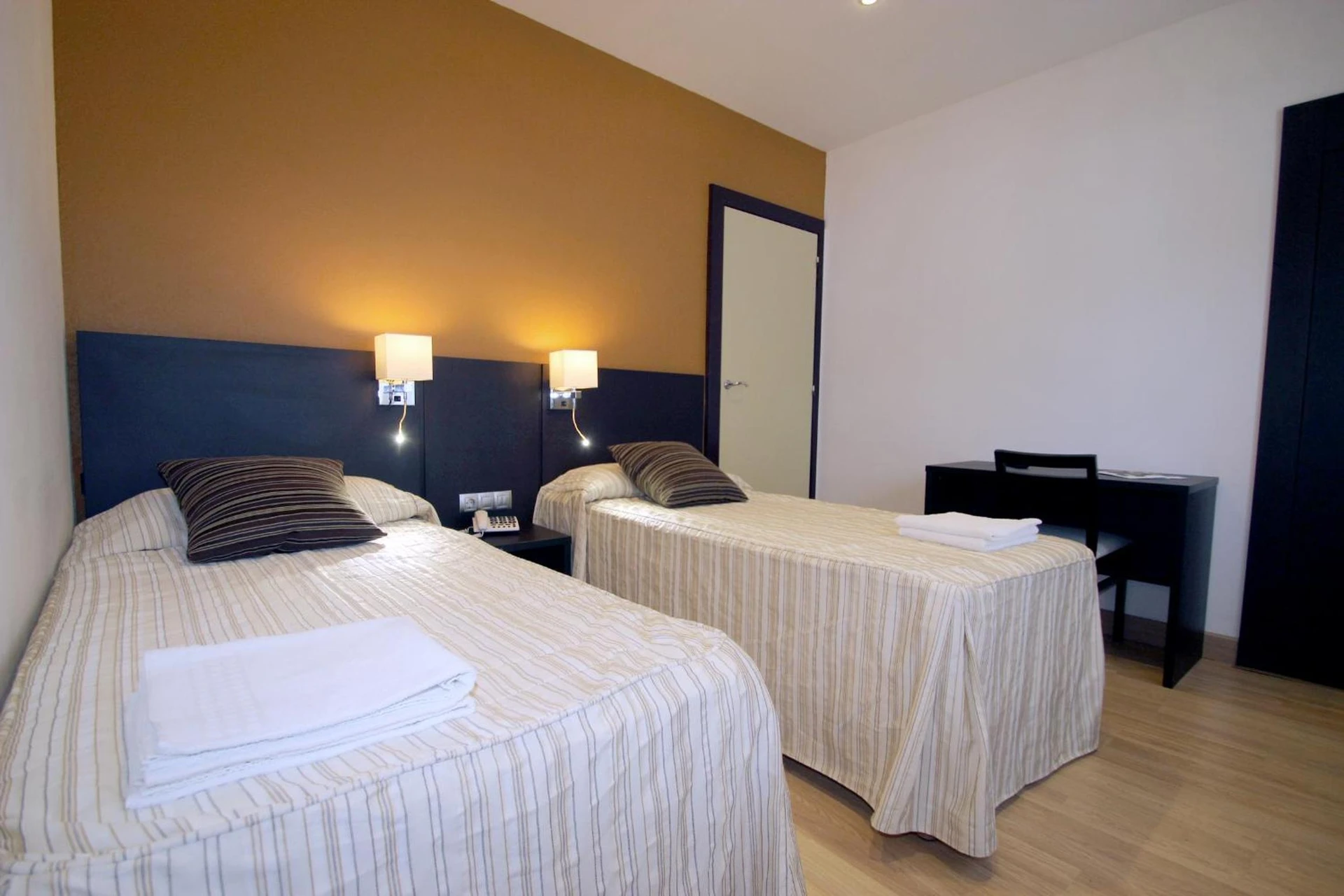 Magnifique chambre pour un séminaire d'entreprise à Hôtel La Source - Lourdes