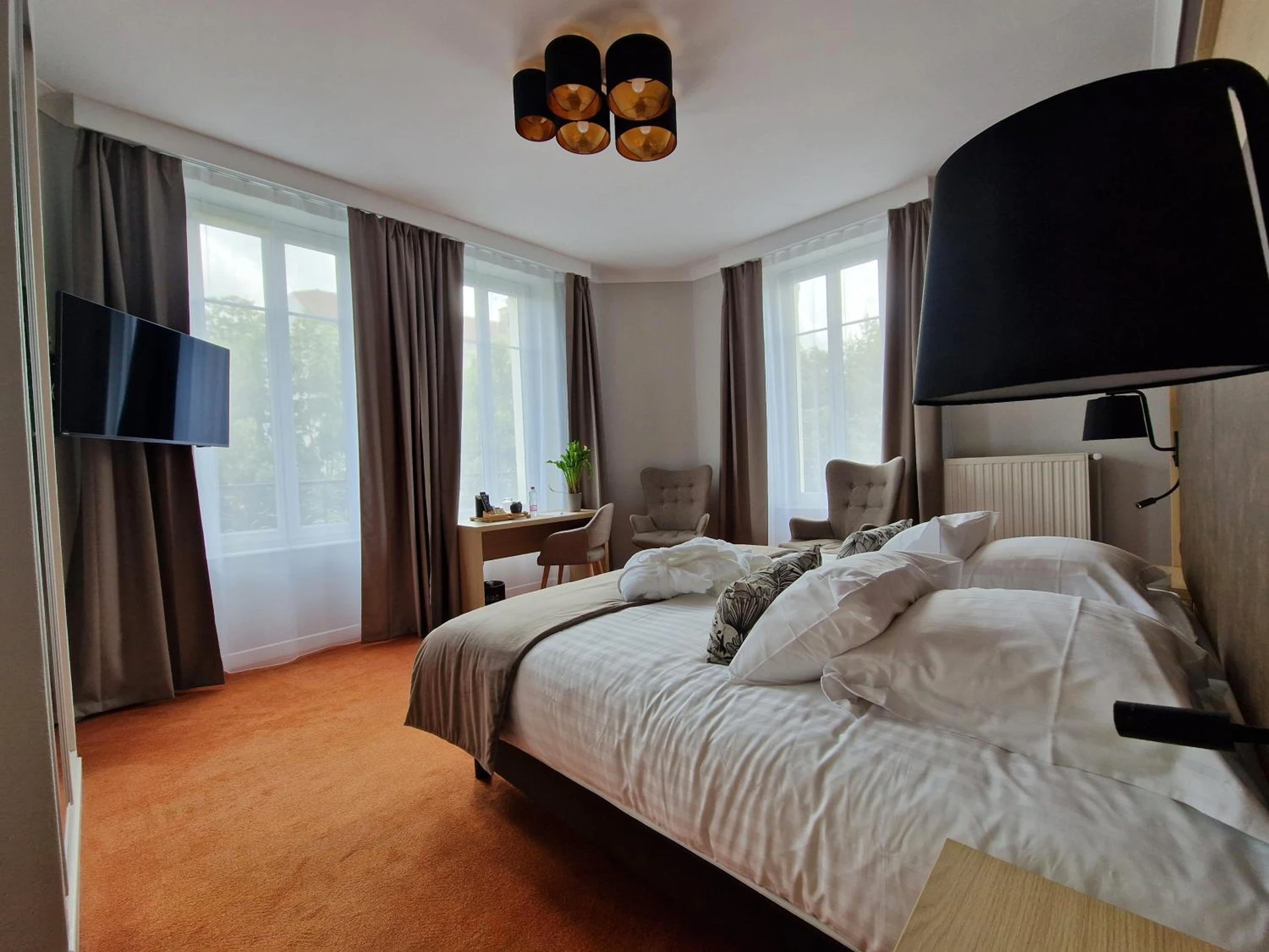Chambre disponible pour un séminaire d'entreprise à La Souveraine - Contrexéville