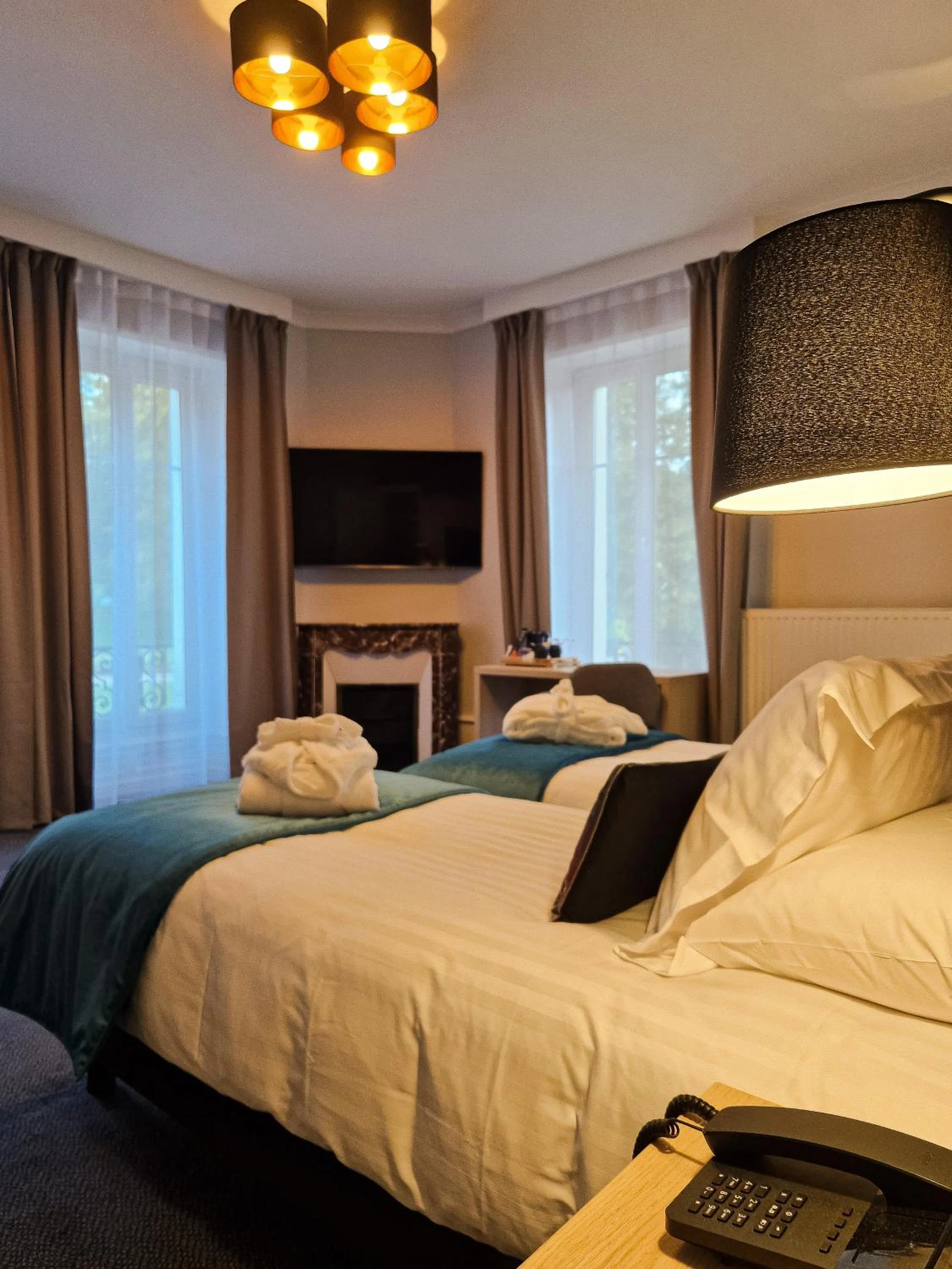 Magnifique chambre pour un séminaire d'entreprise à La Souveraine - Contrexéville