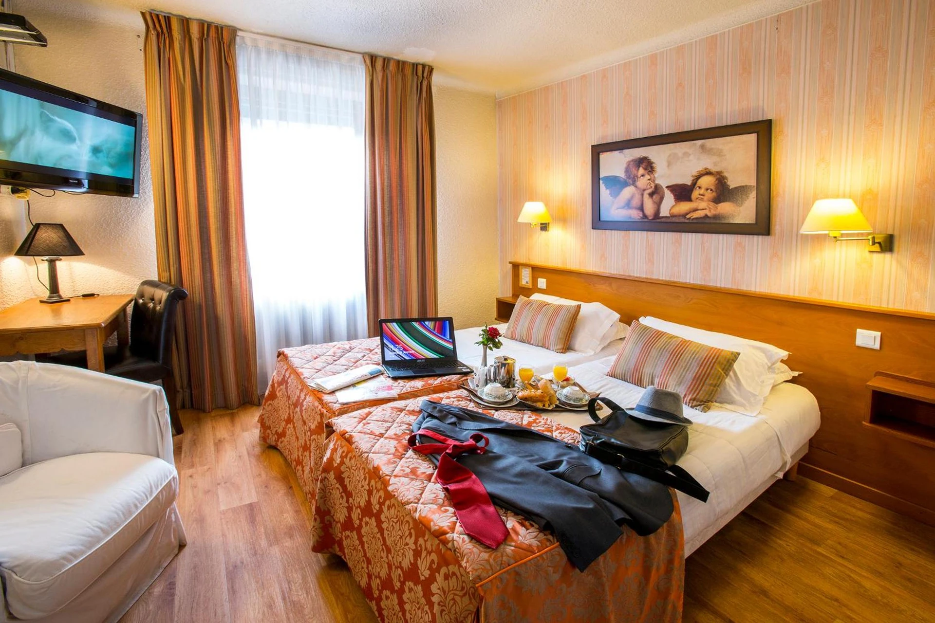 Magnifique chambre pour un séminaire d'entreprise à Logis Hôtel Restaurant La Tête Des Faux - Le Bonhomme