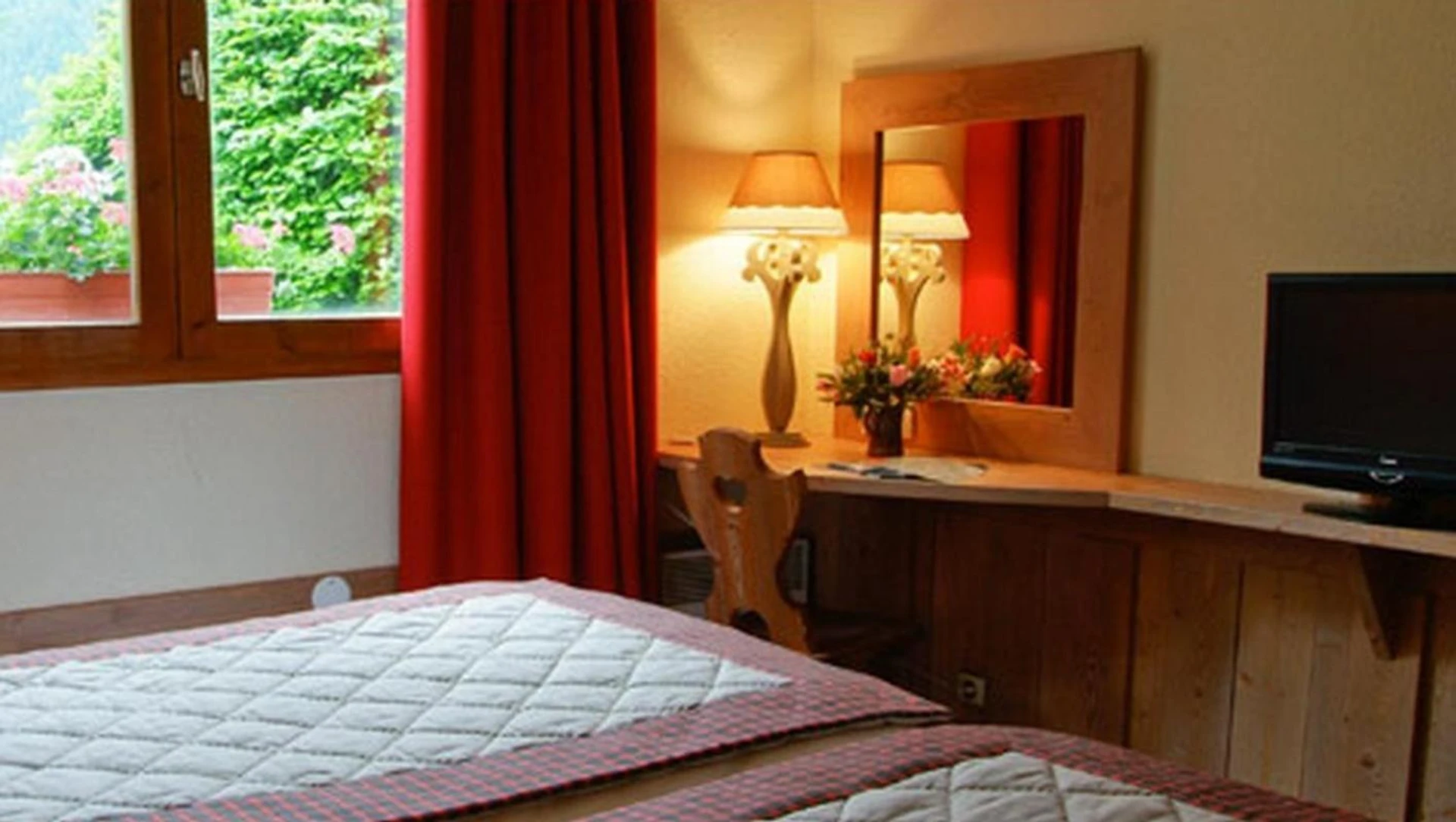Chambre disponible pour un séminaire d'entreprise à Hôtel Restaurant La Tourmaline - Aime-La-Plagne
