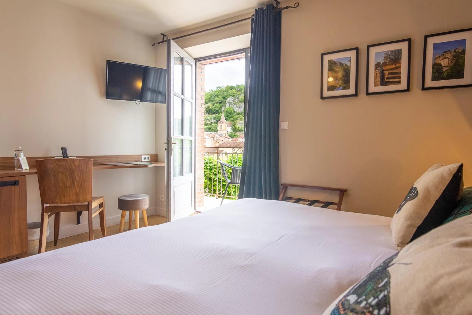 Chambre disponible pour un séminaire d'entreprise à Hôtel Spa La Truite Dorée - Vers