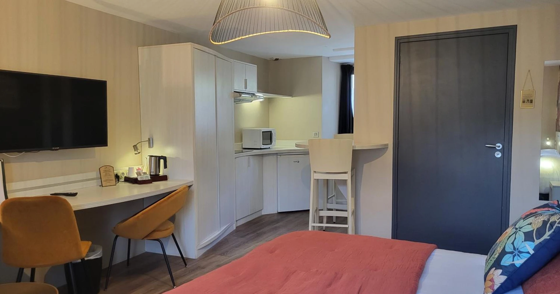 Chambre disponible pour un séminaire d'entreprise à Hôtel Spa La Truite Dorée - Vers