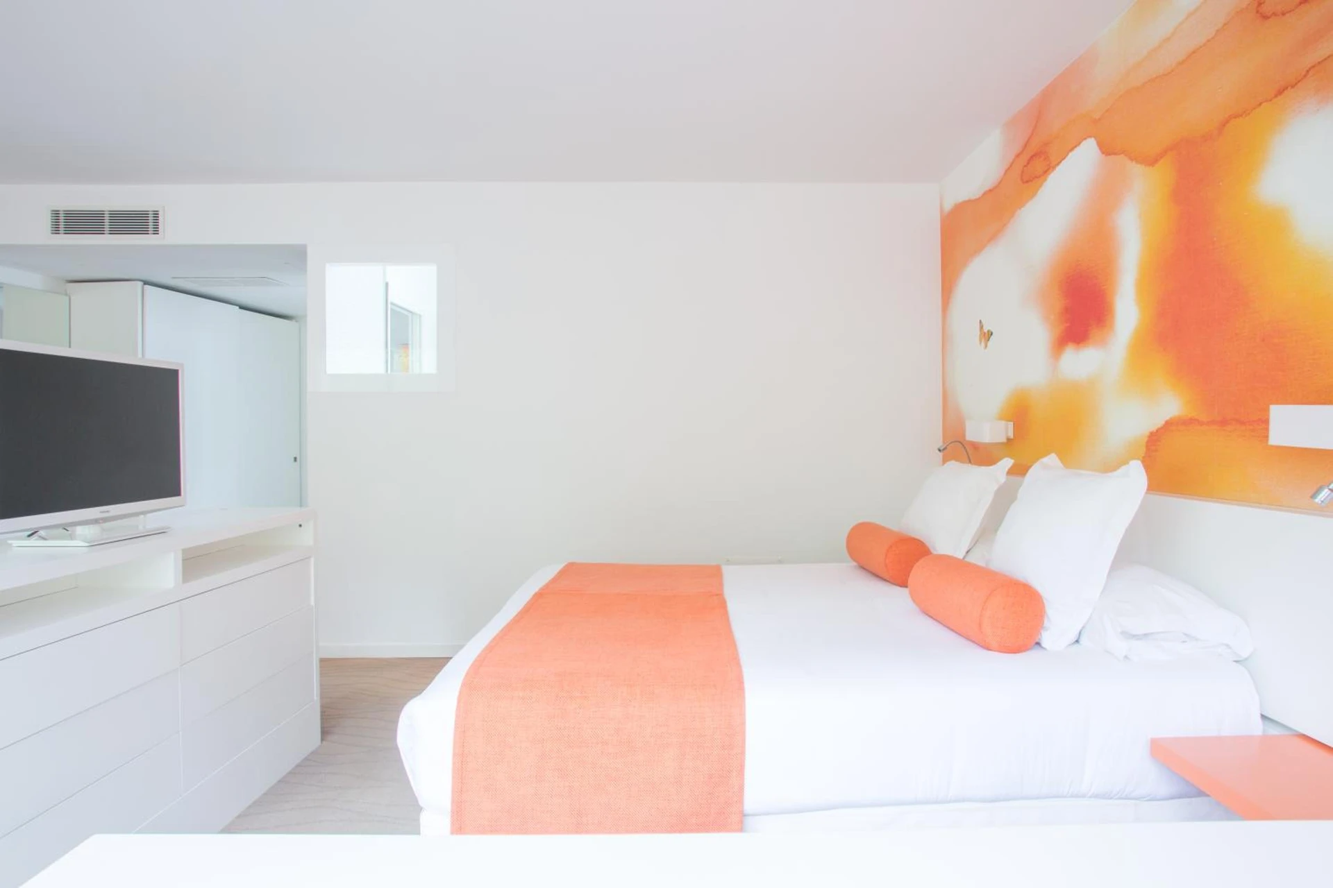 Chambre disponible pour un séminaire d'entreprise à Hotel Restaurant La Vague de Saint Paul - Saint-Paul-de-Vence