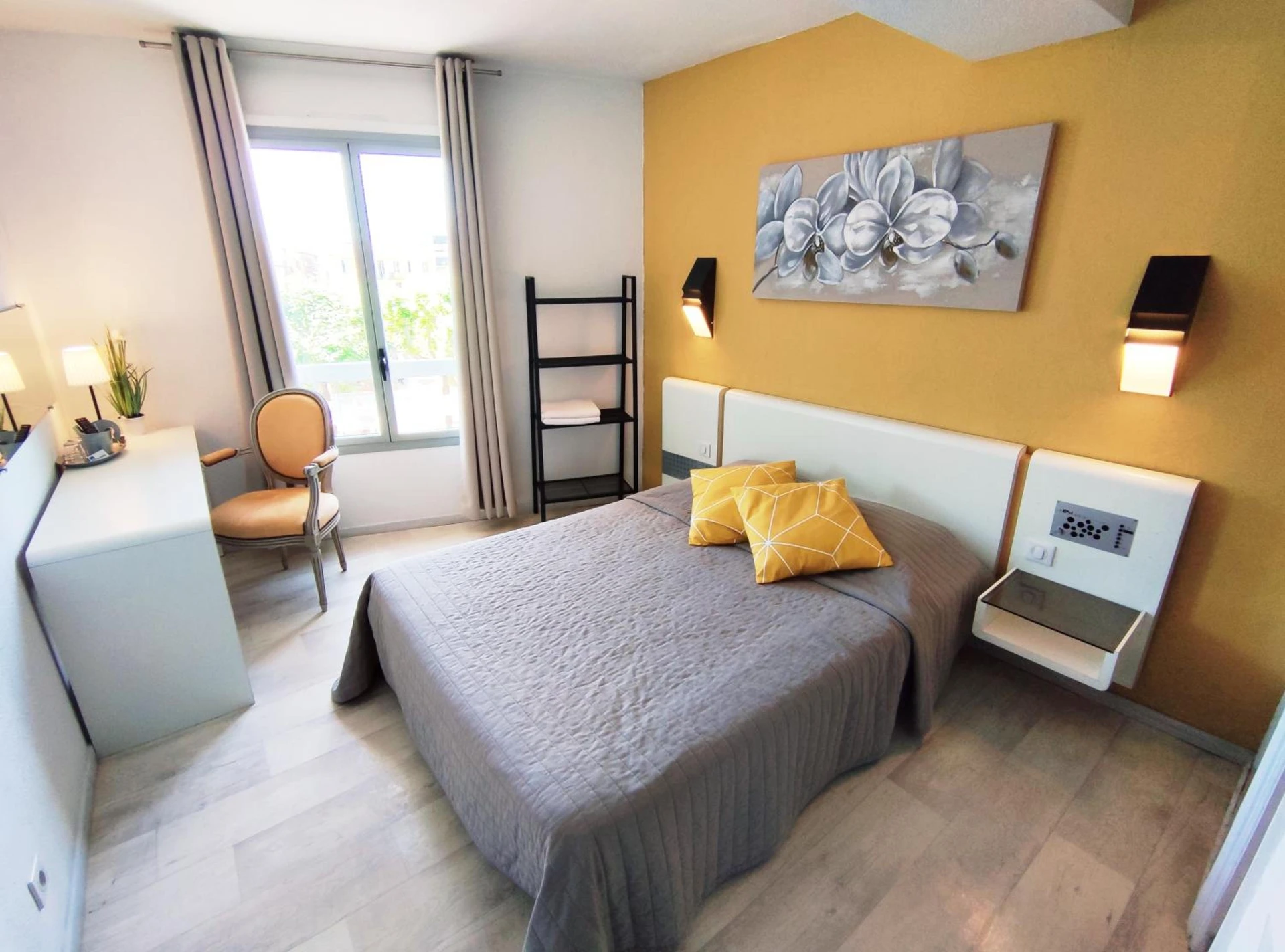 Chambre disponible pour un séminaire d'entreprise à La Victoire Boutique Hotel - Vence