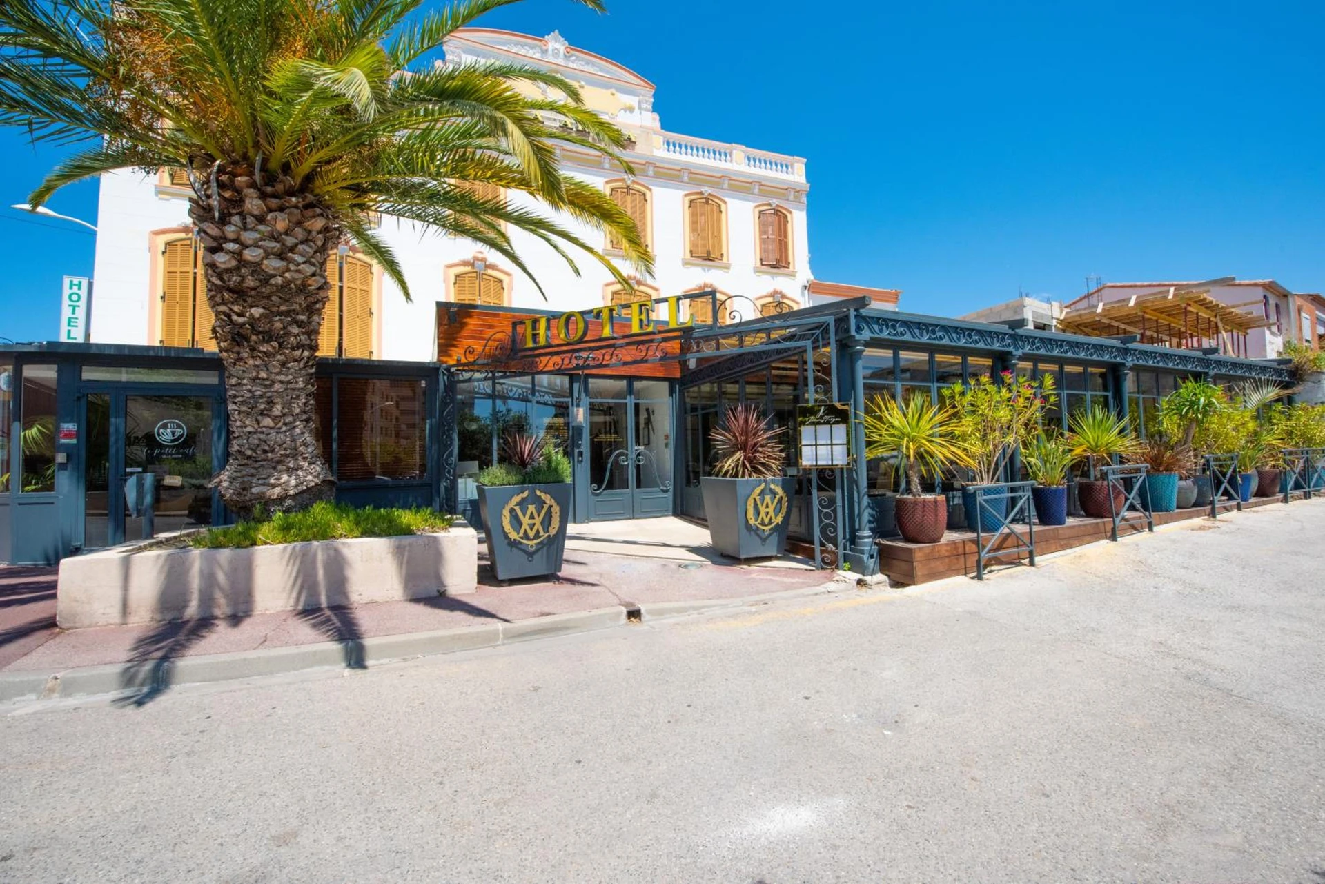 Organiser un séminaire d'entreprise : Hotel Restaurant La Villa Arena à carry-le-rouet