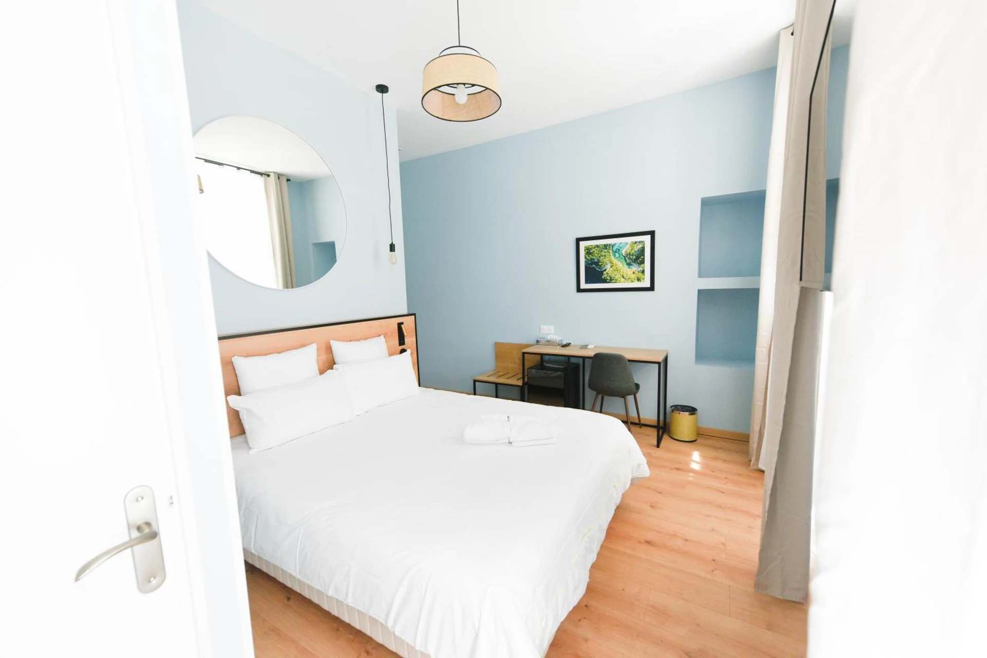Chambre disponible pour un séminaire d'entreprise à Hotel Restaurant La Villa Arena - Carry-le-Rouet