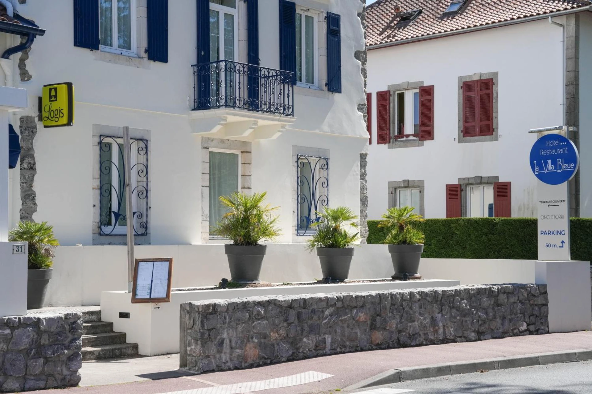 Organiser un séminaire d'entreprise : Logis Hôtel & Restaurant La Villa Bleue à cambo-les-bains