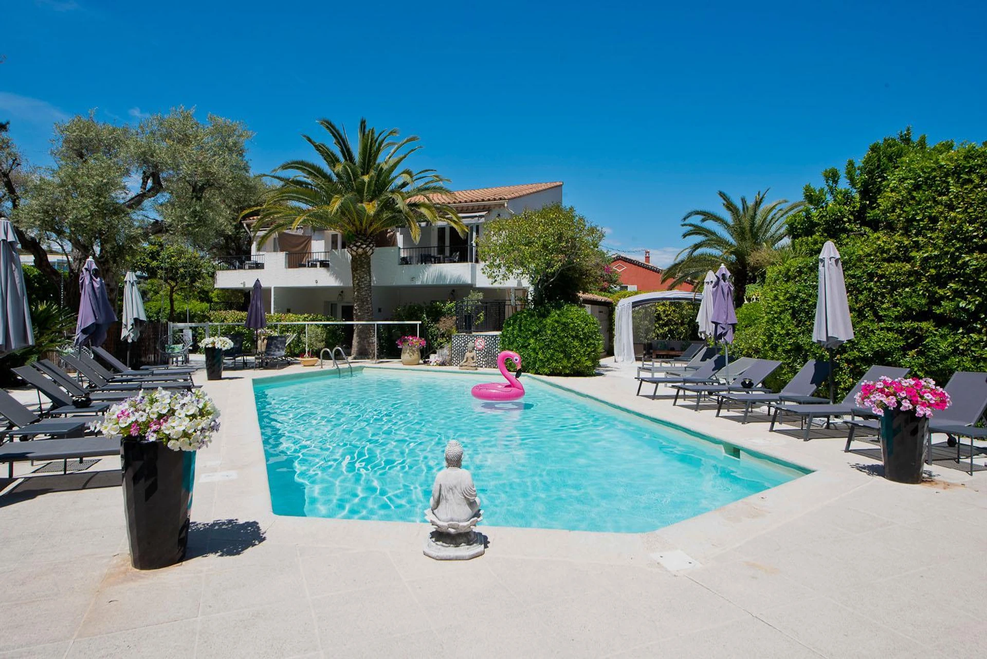 Lieu convivial pour un séminaire d'entreprise à Hôtel La Villa Cap d’Antibes - Juan-les-Pins - En savoir plus 