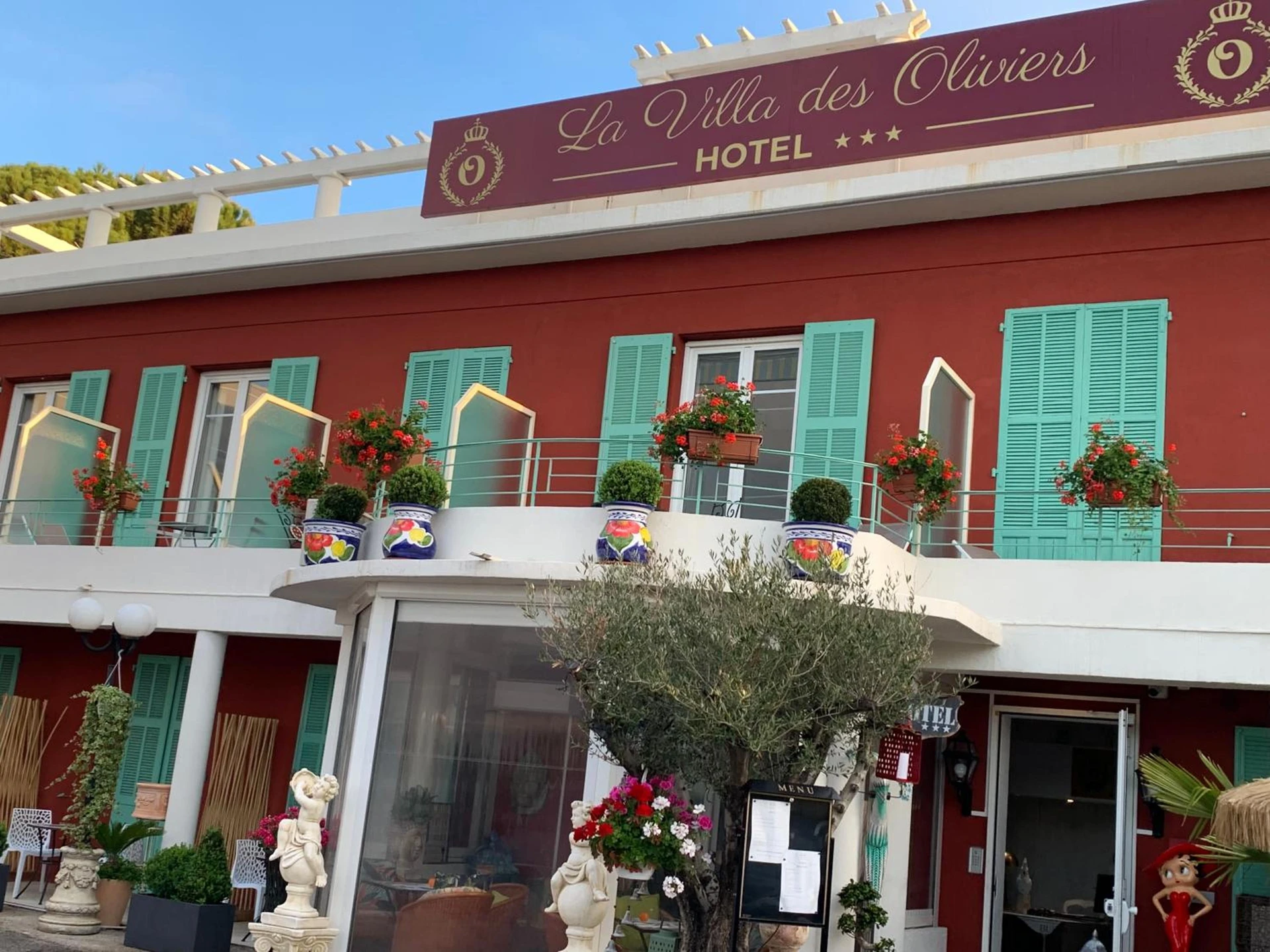 Organiser un séminaire d'entreprise : Hôtel La Villa des Oliviers à cagnes-sur-mer